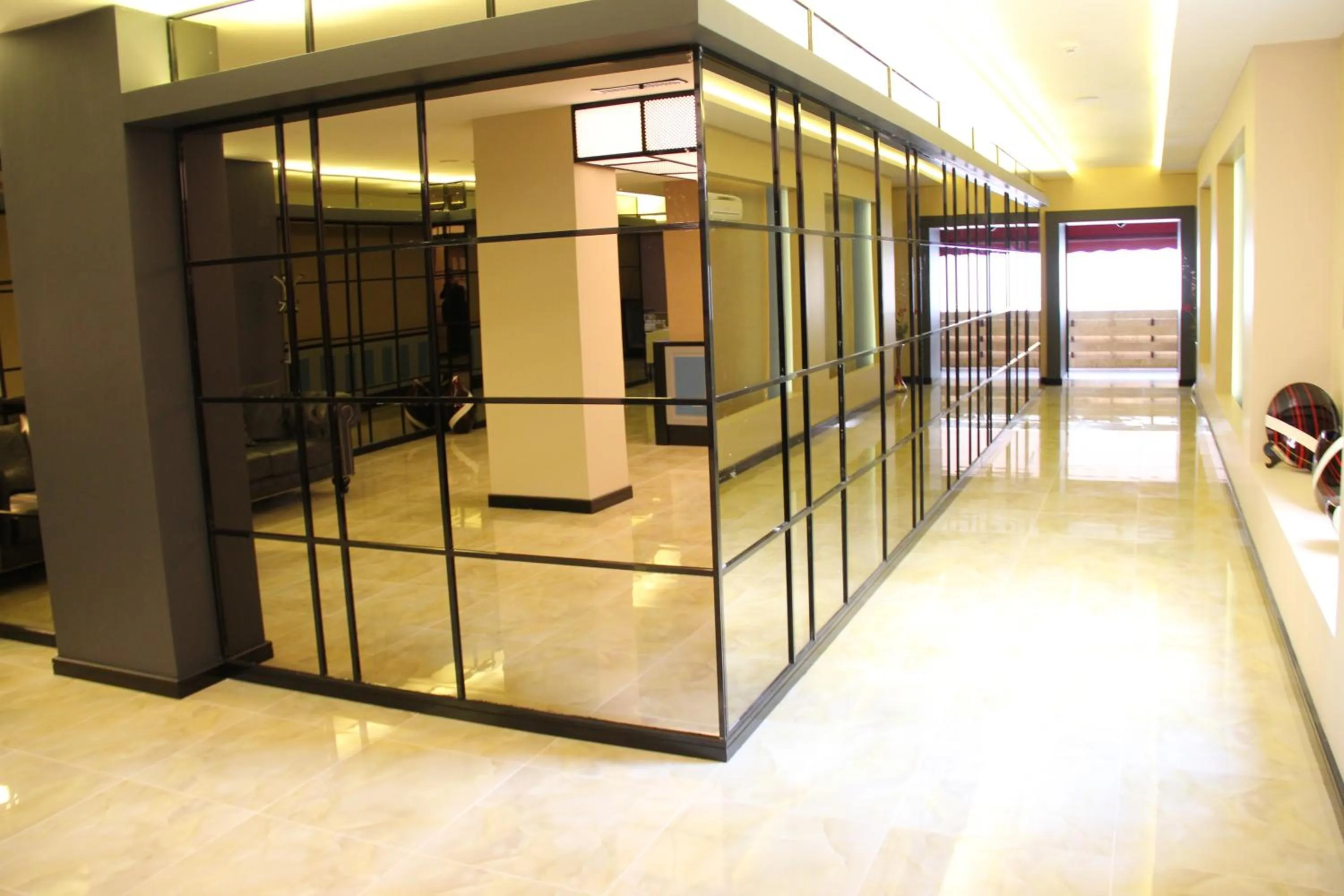 Lobby or reception in Airport Residence