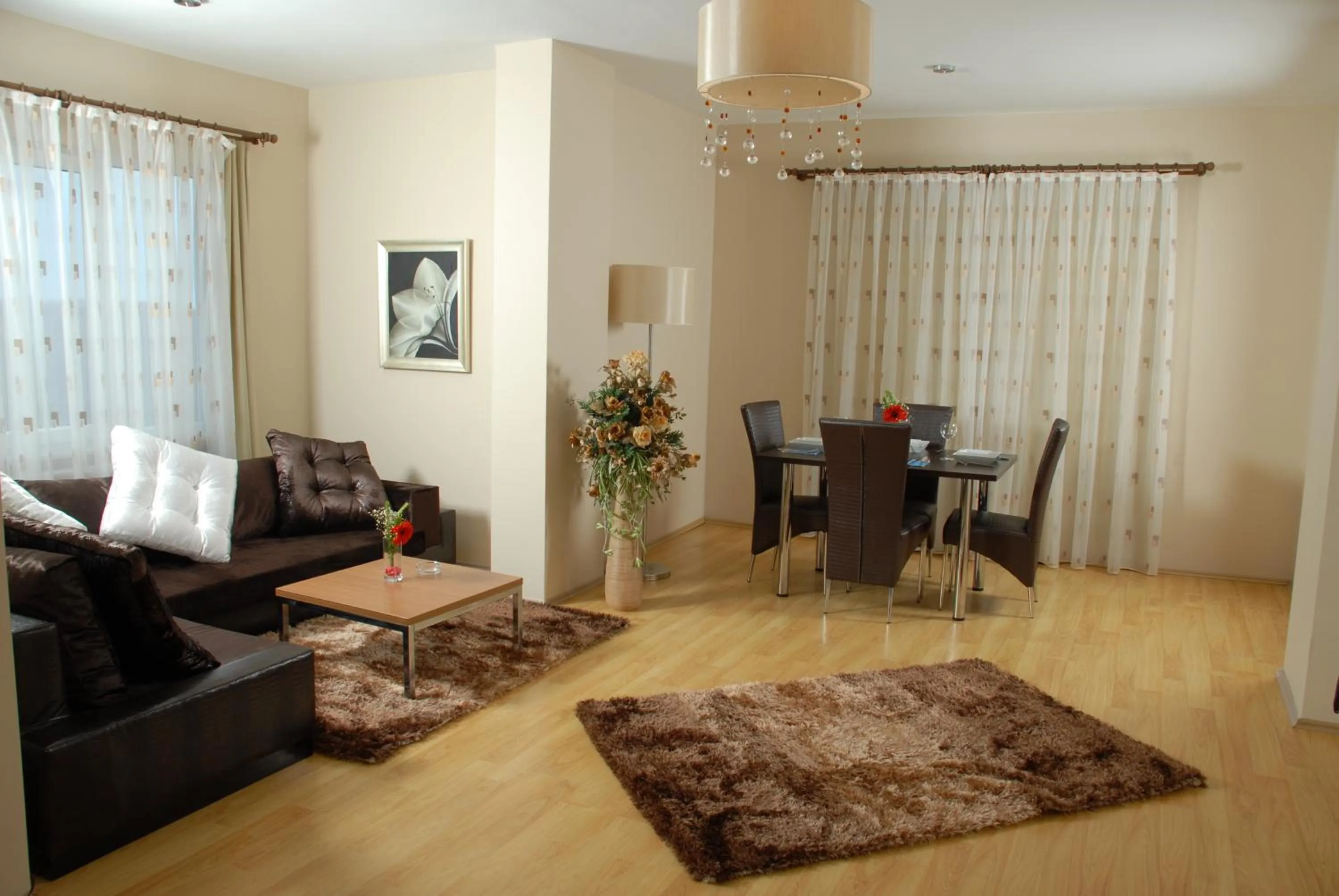 TV and multimedia in Airport Residence