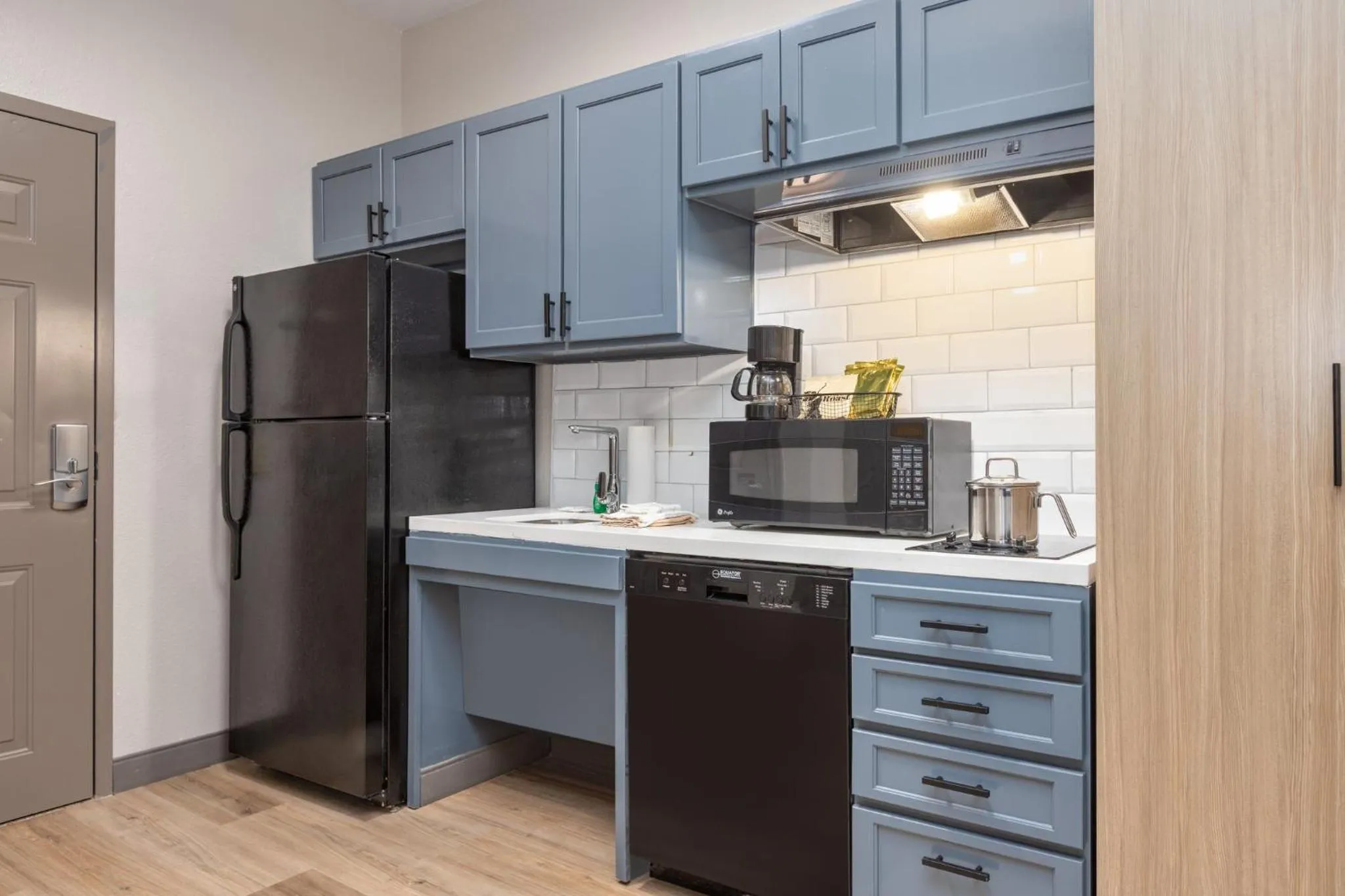 Photo of the whole room in Candlewood Suites Houston The Woodlands by IHG