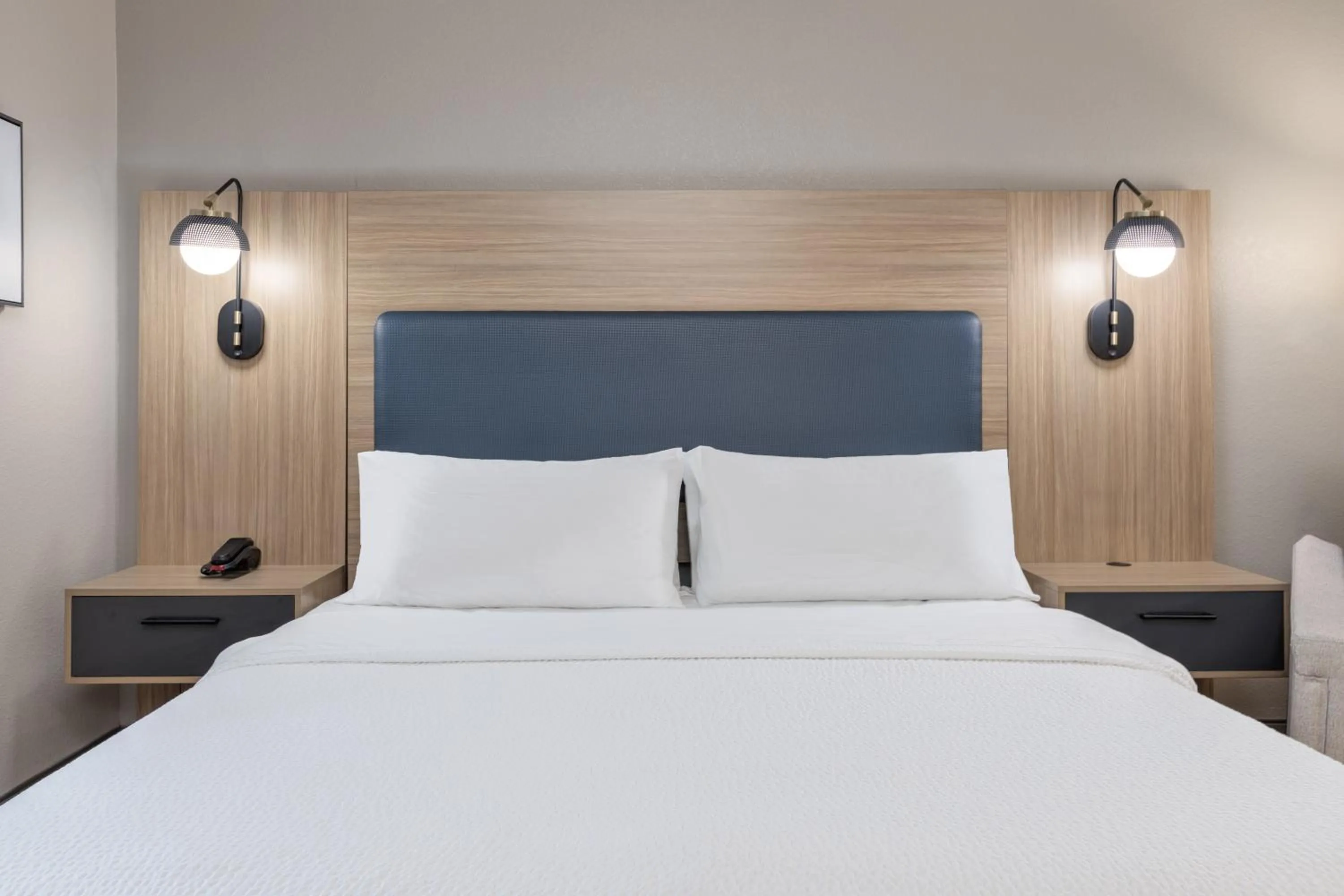 Bed in Candlewood Suites Houston The Woodlands by IHG