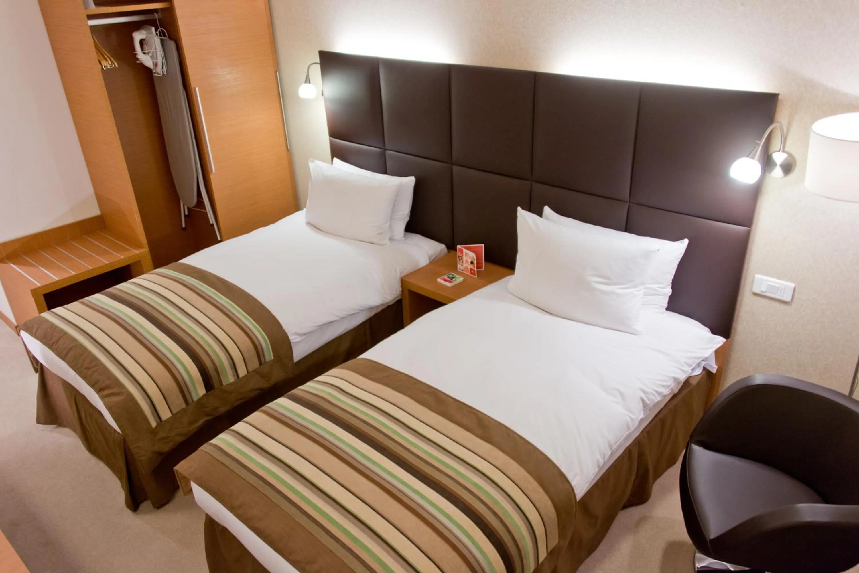 Bed in Ramada by Wyndham Oradea