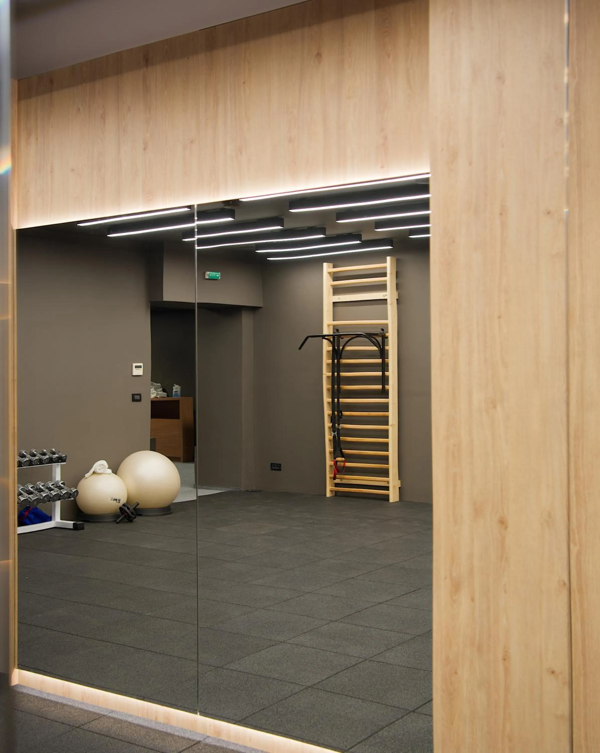 Fitness centre/facilities in Ramada by Wyndham Oradea