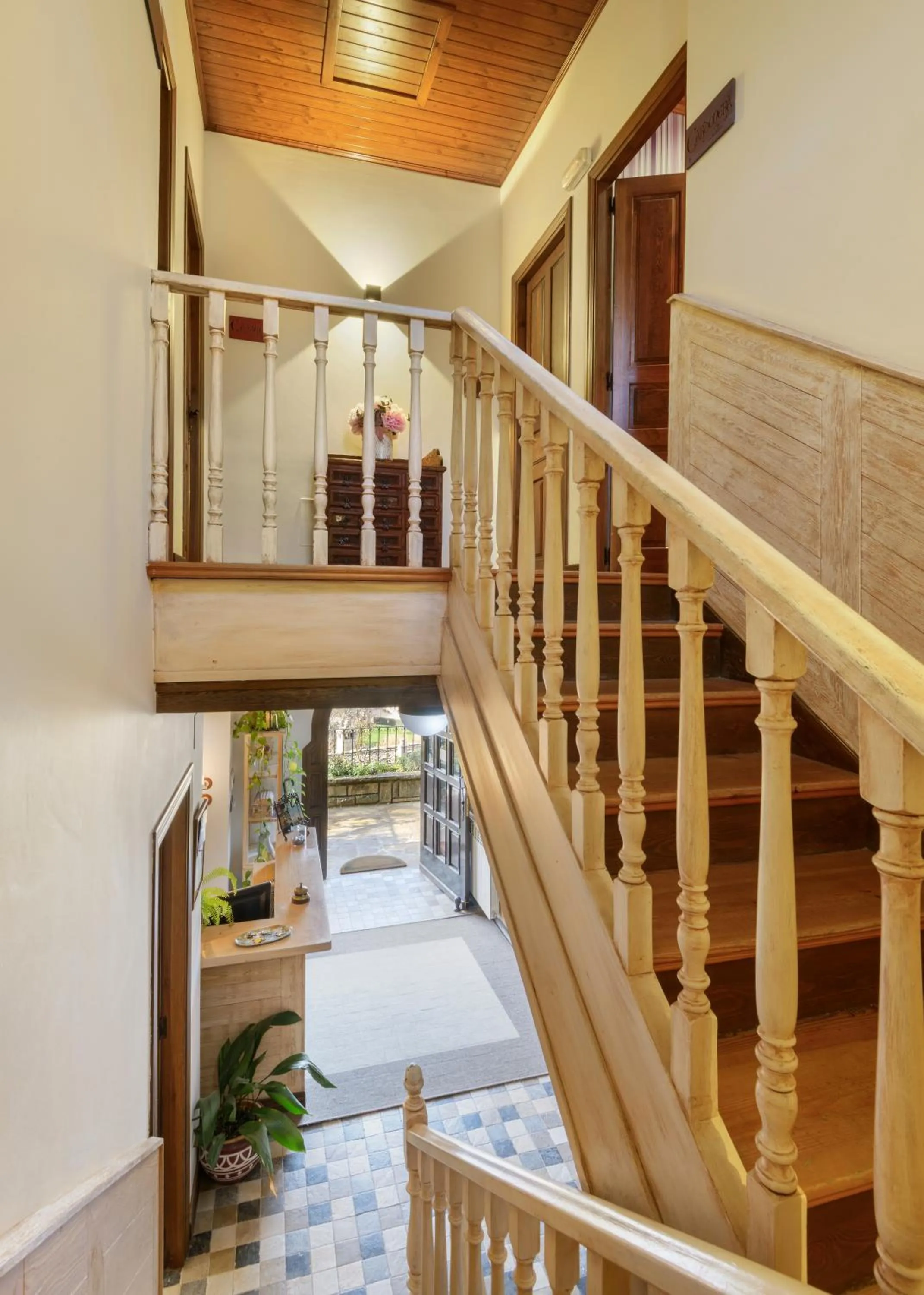 Property building in Hotel Rural El Mirador de los Pirineos