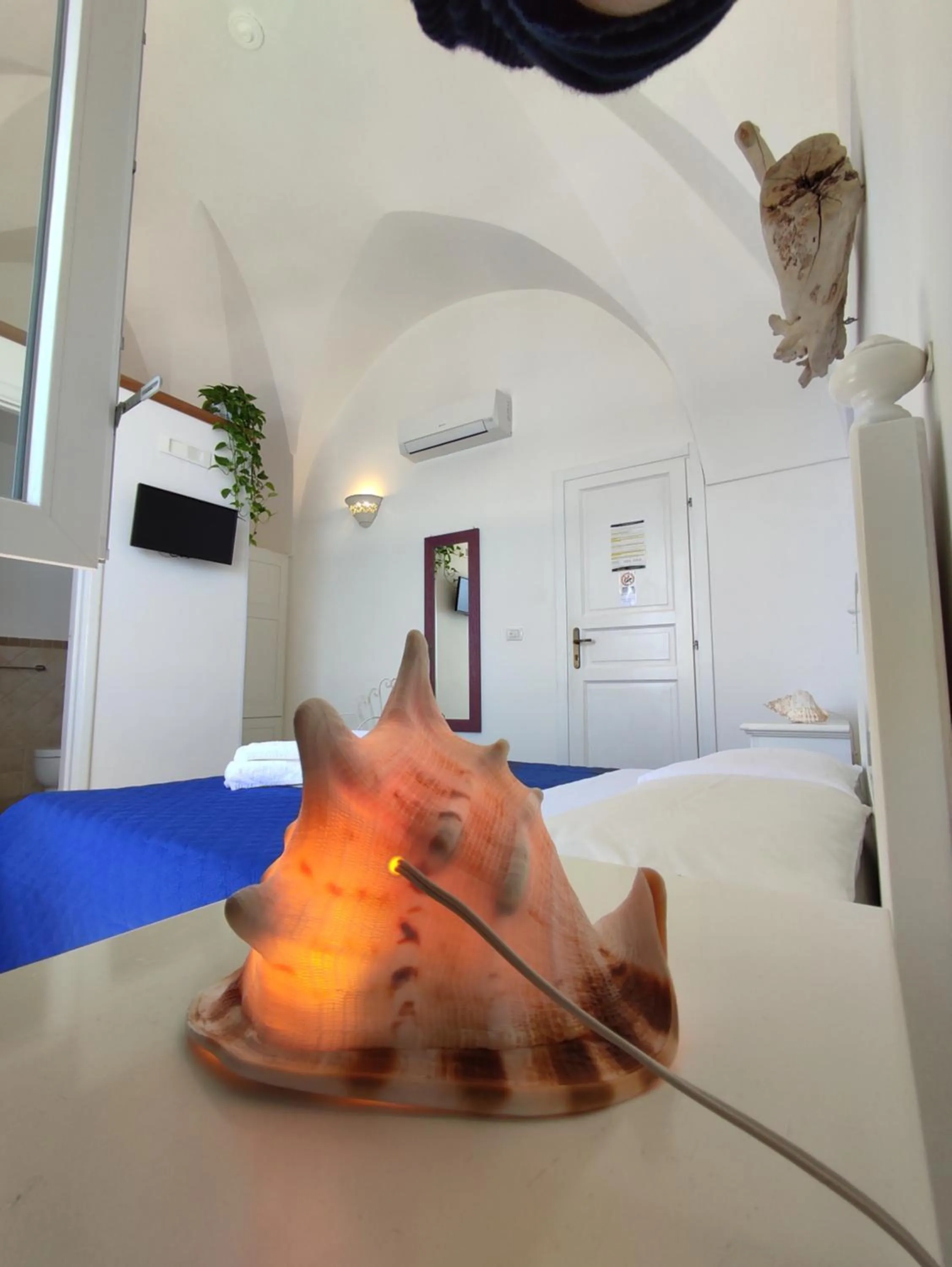 Bed in B&B Punta Cutieri