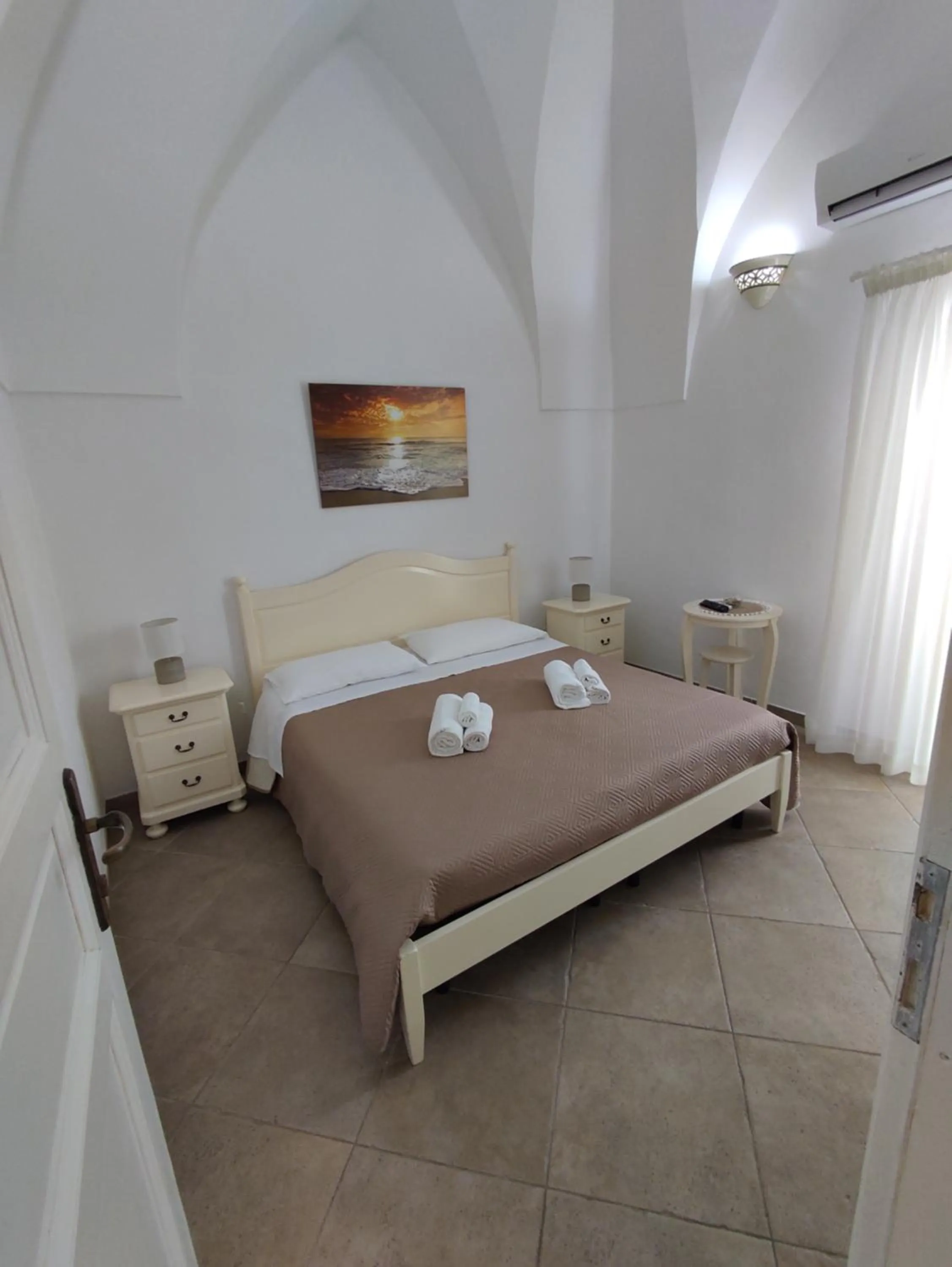 Bed in B&B Punta Cutieri