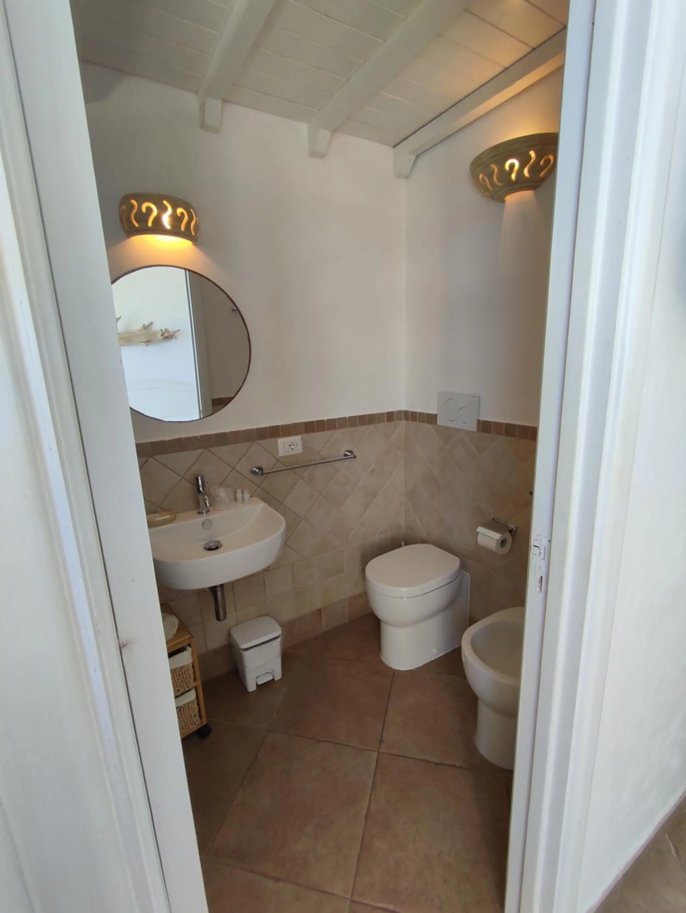 Toilet in B&B Punta Cutieri
