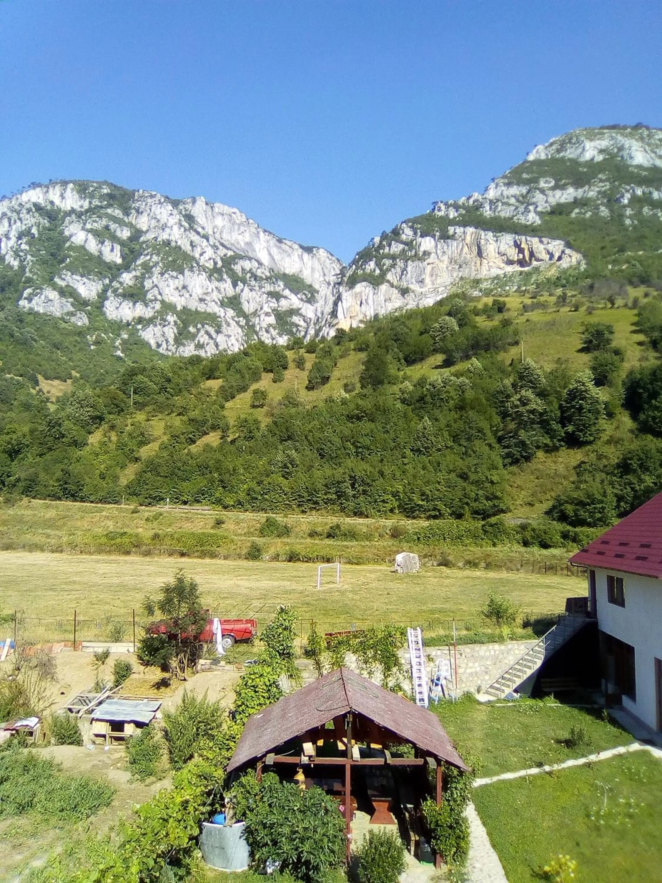Spring in Pension RouaDeMunte