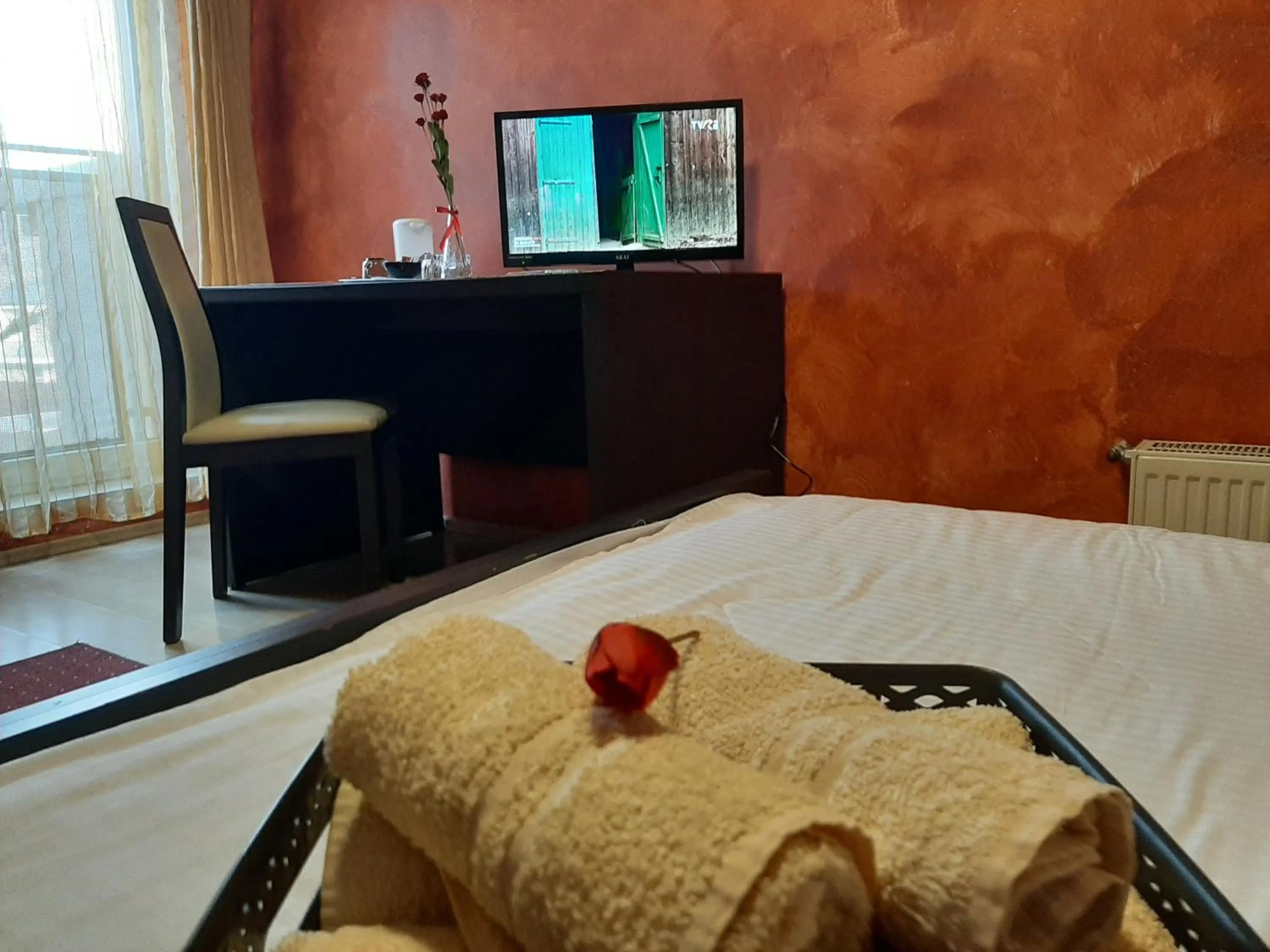 Bedroom, Bed in Pensiunea Caramell