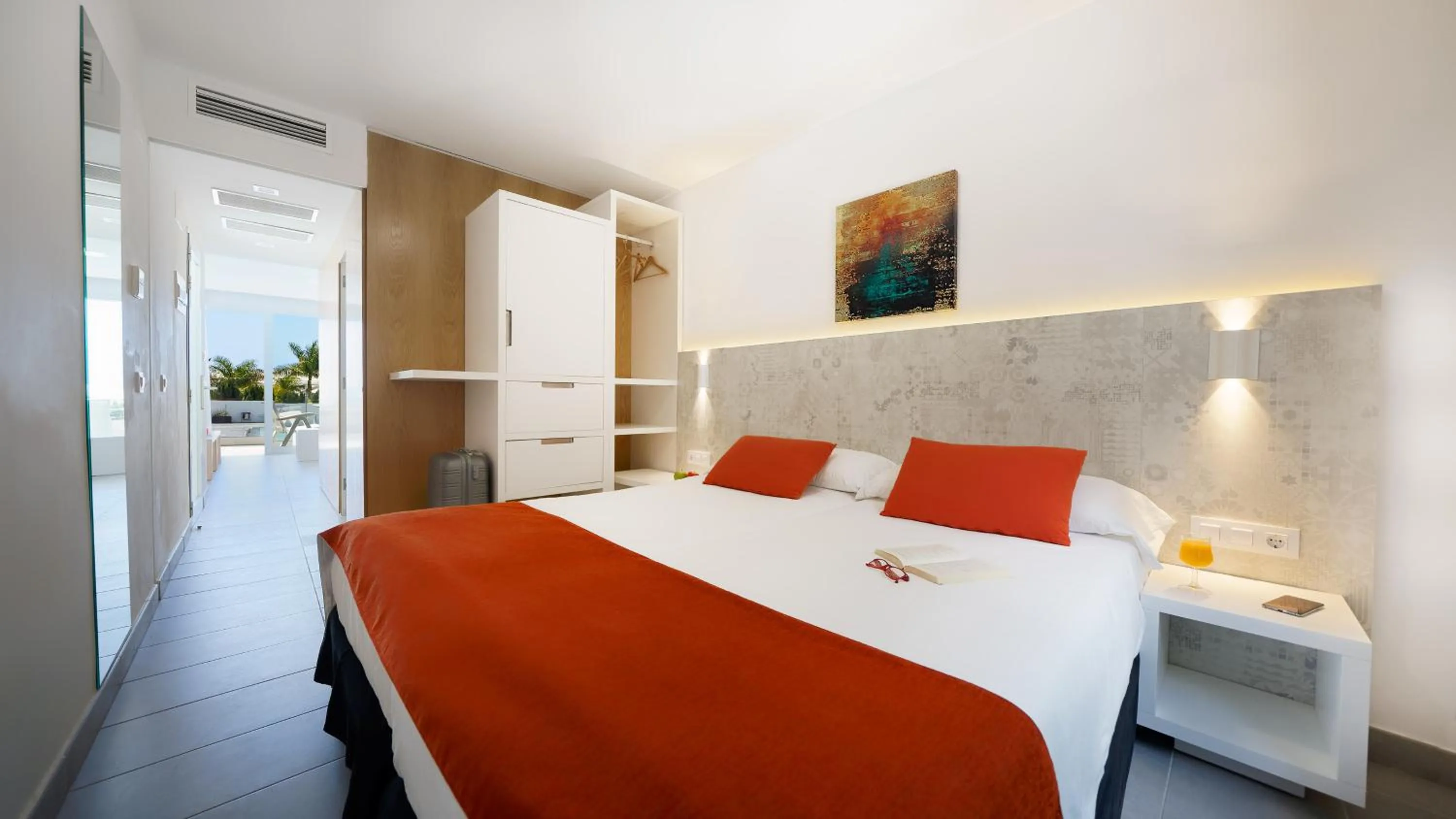 Bed in Ura Lara Adults Only