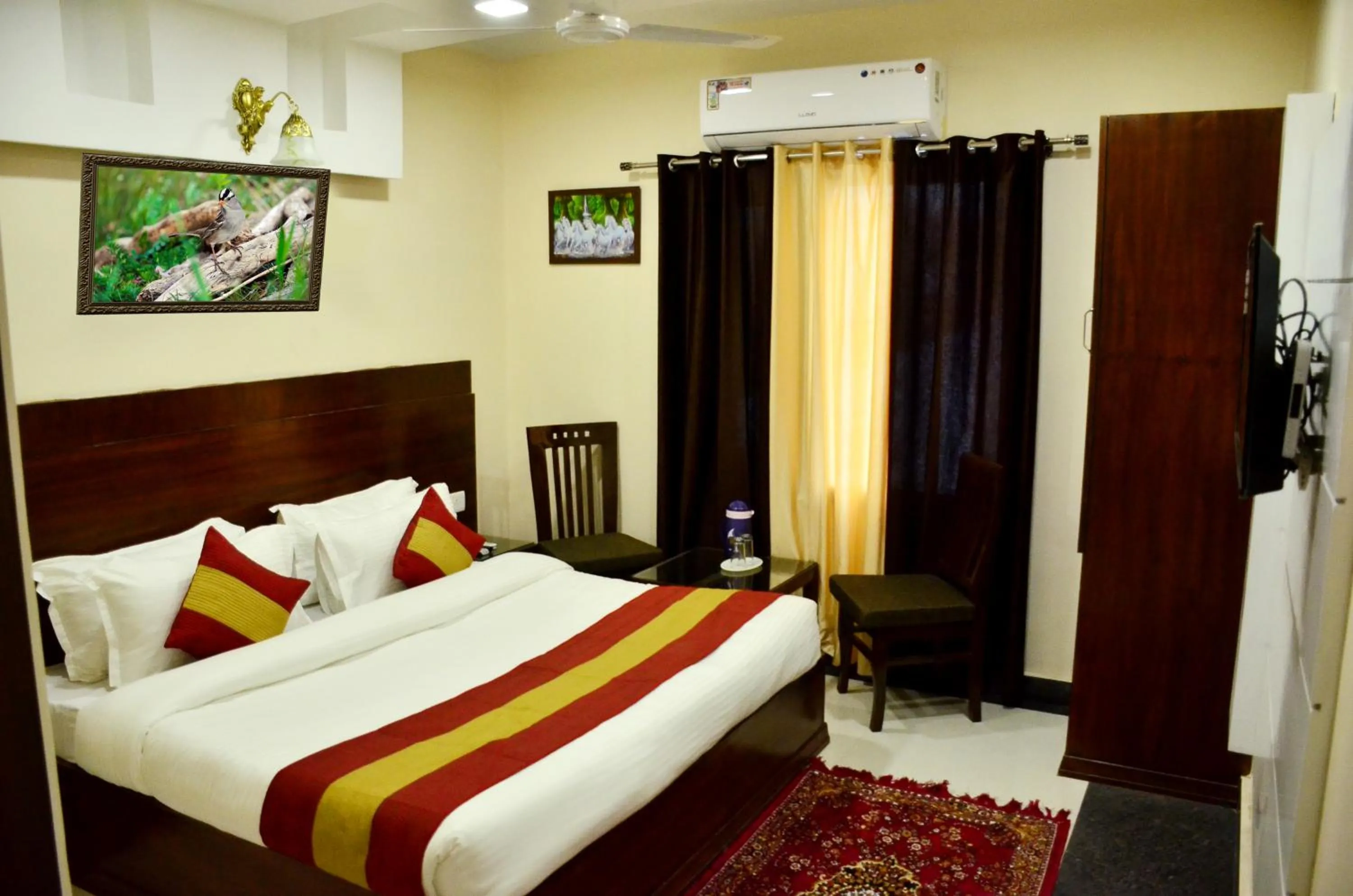 Other, Bed in Hotel 49