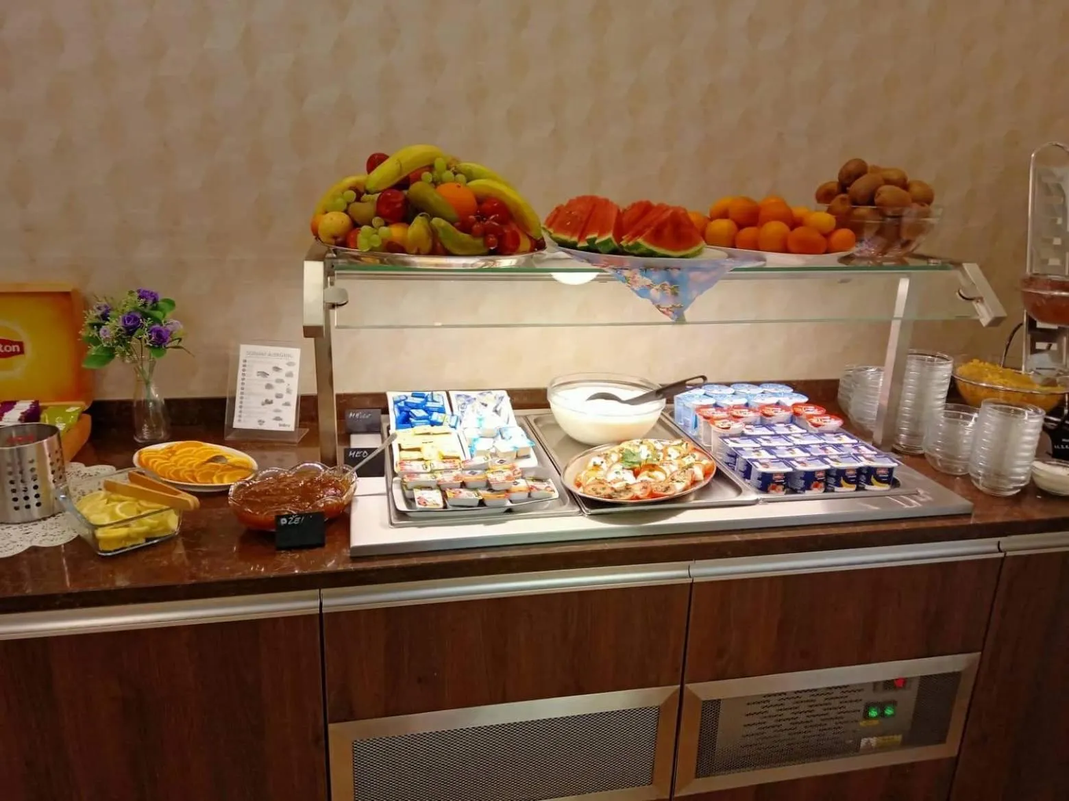 Breakfast in Hotel Bellevue Tlapak