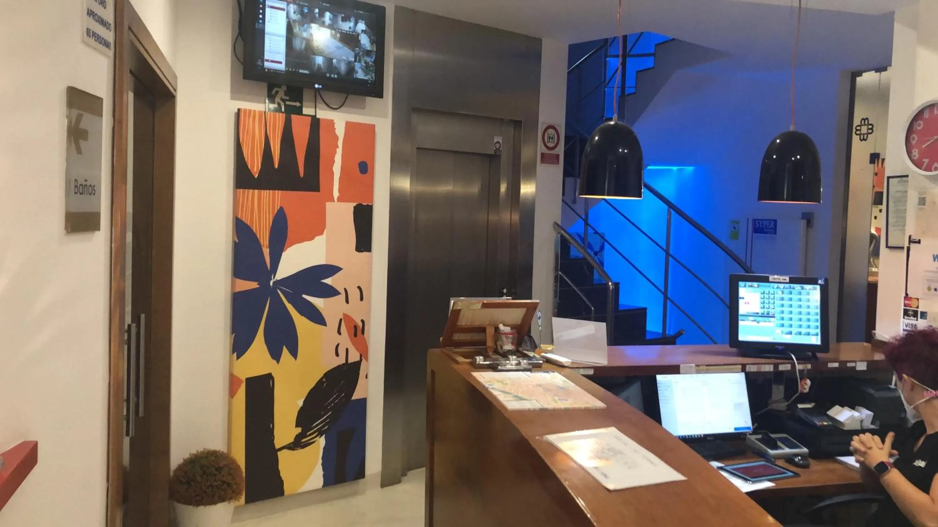 Lobby or reception in Hostal Albany