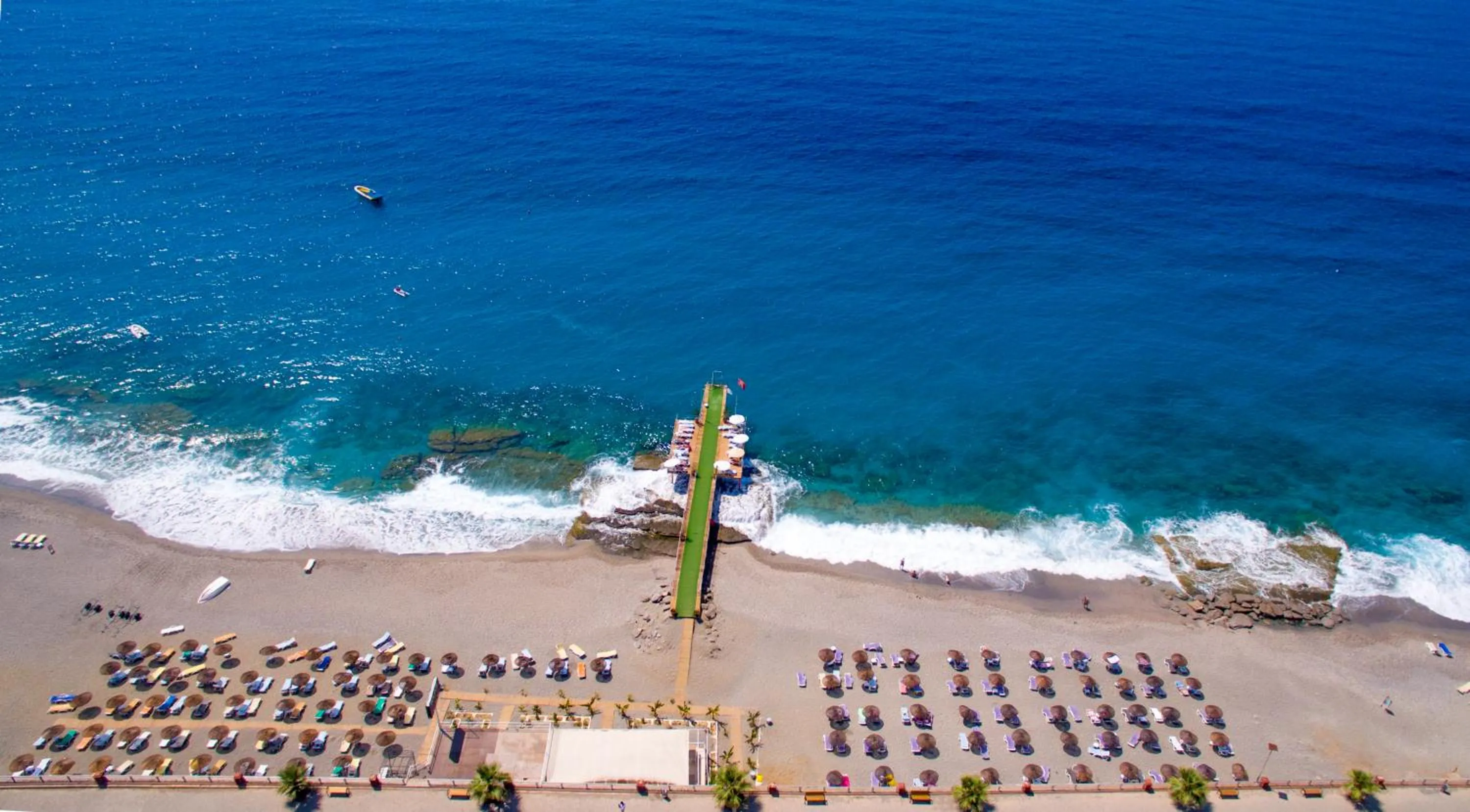 Summer in First Class Hotel - All Inclusive