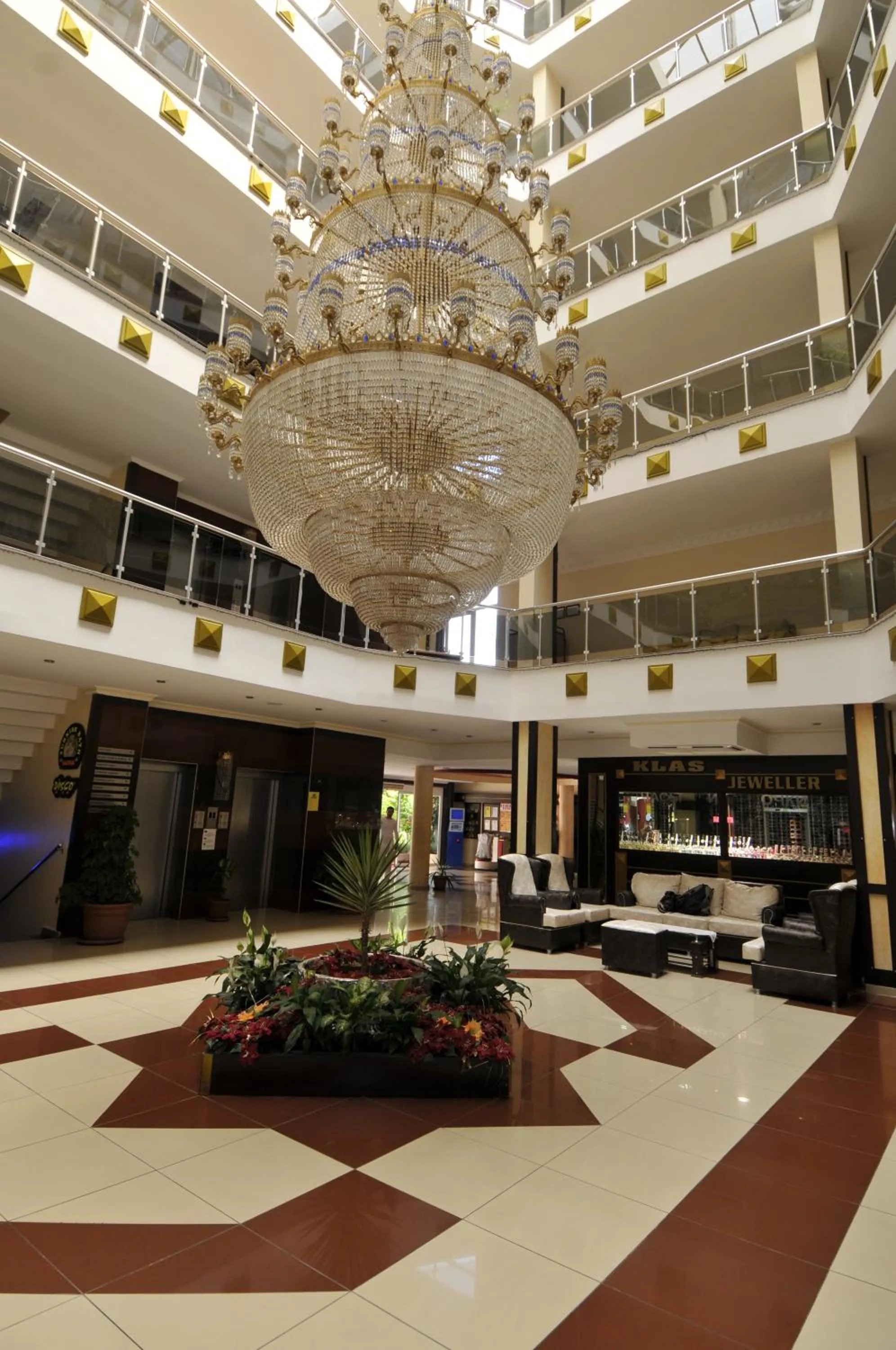 Garden in First Class Hotel - All Inclusive