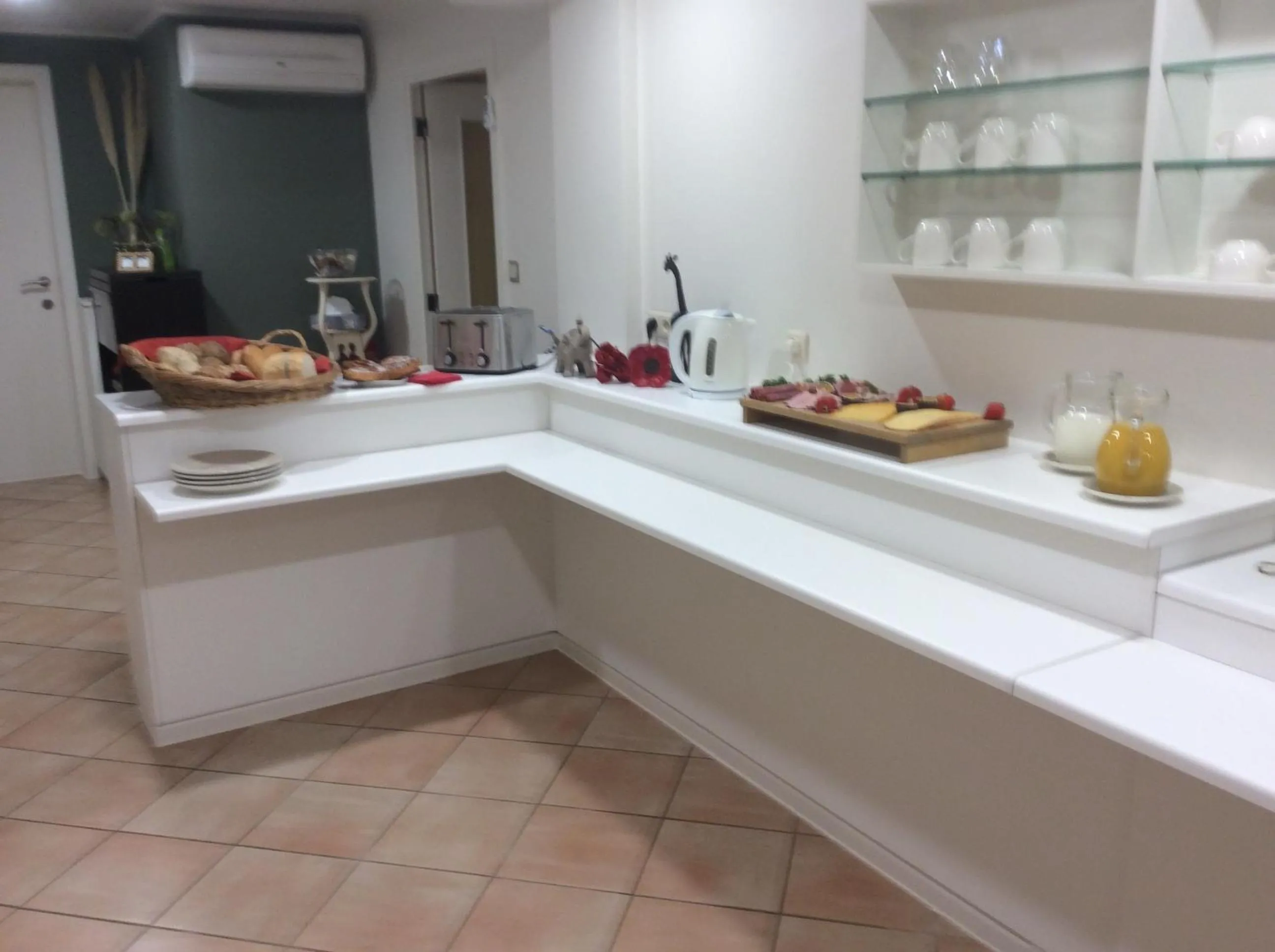 Buffet breakfast in B&B The Protea