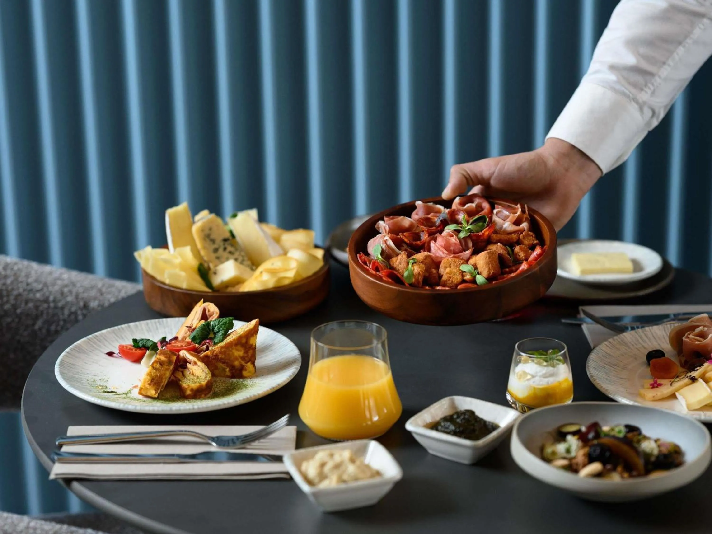 Restaurant/places to eat in Hotel Lycium Debrecen - Handwritten Collection