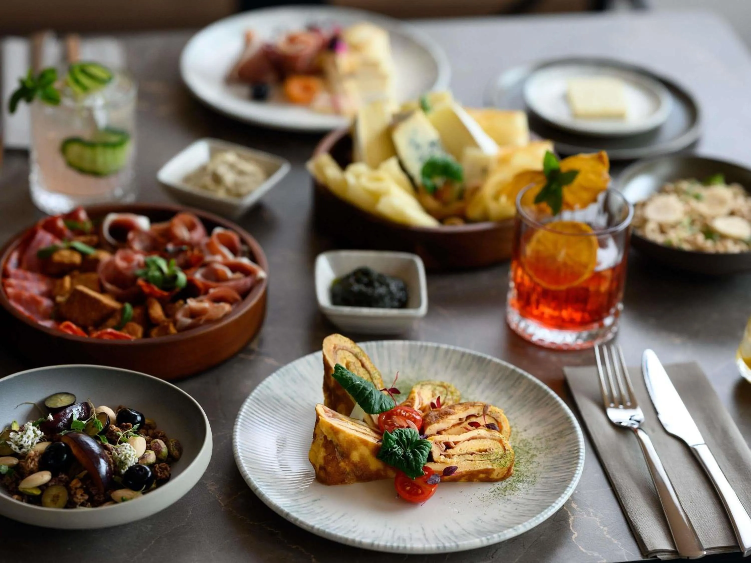 Restaurant/places to eat in Hotel Lycium Debrecen - Handwritten Collection