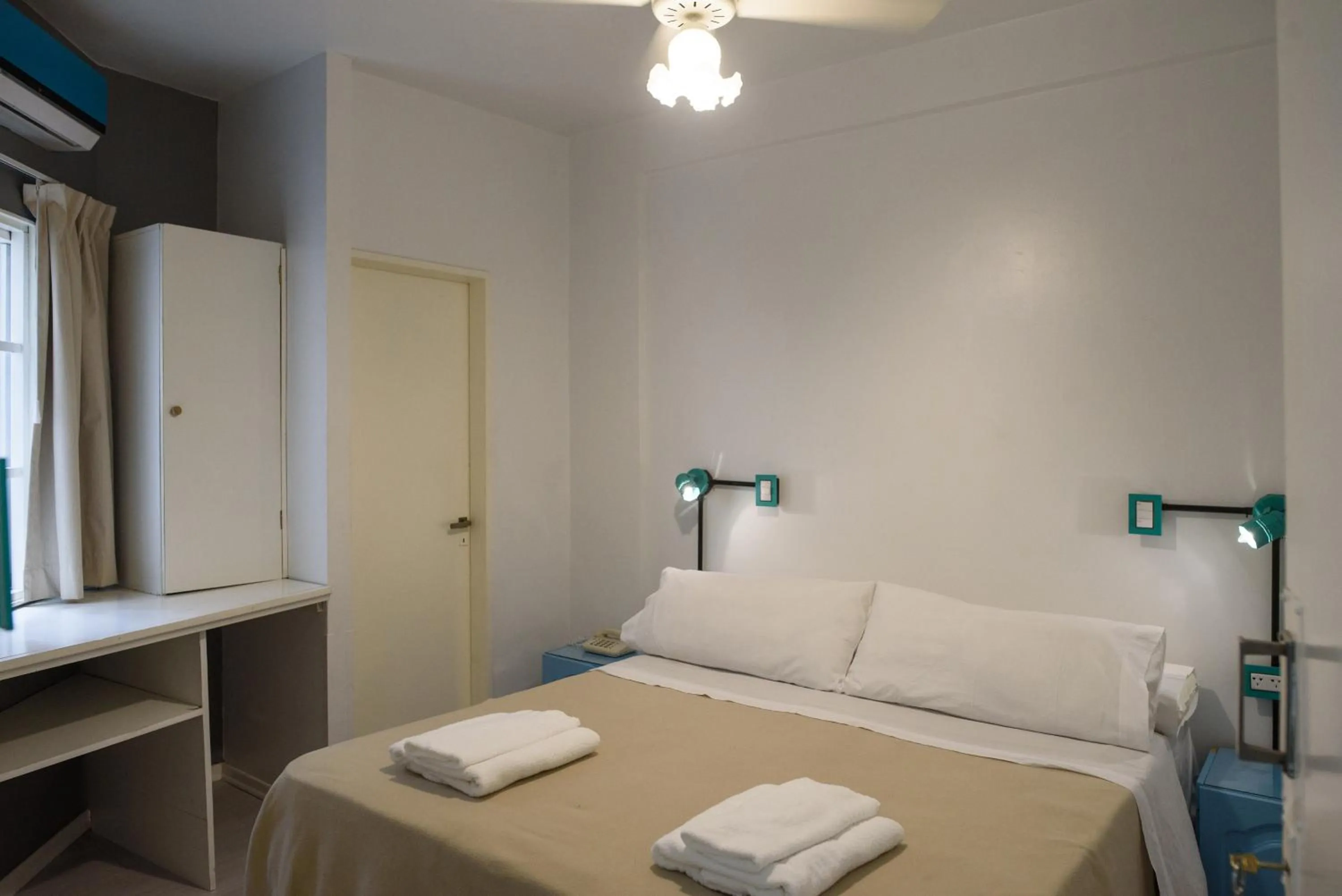 Bed in Casa Urbana Hotel