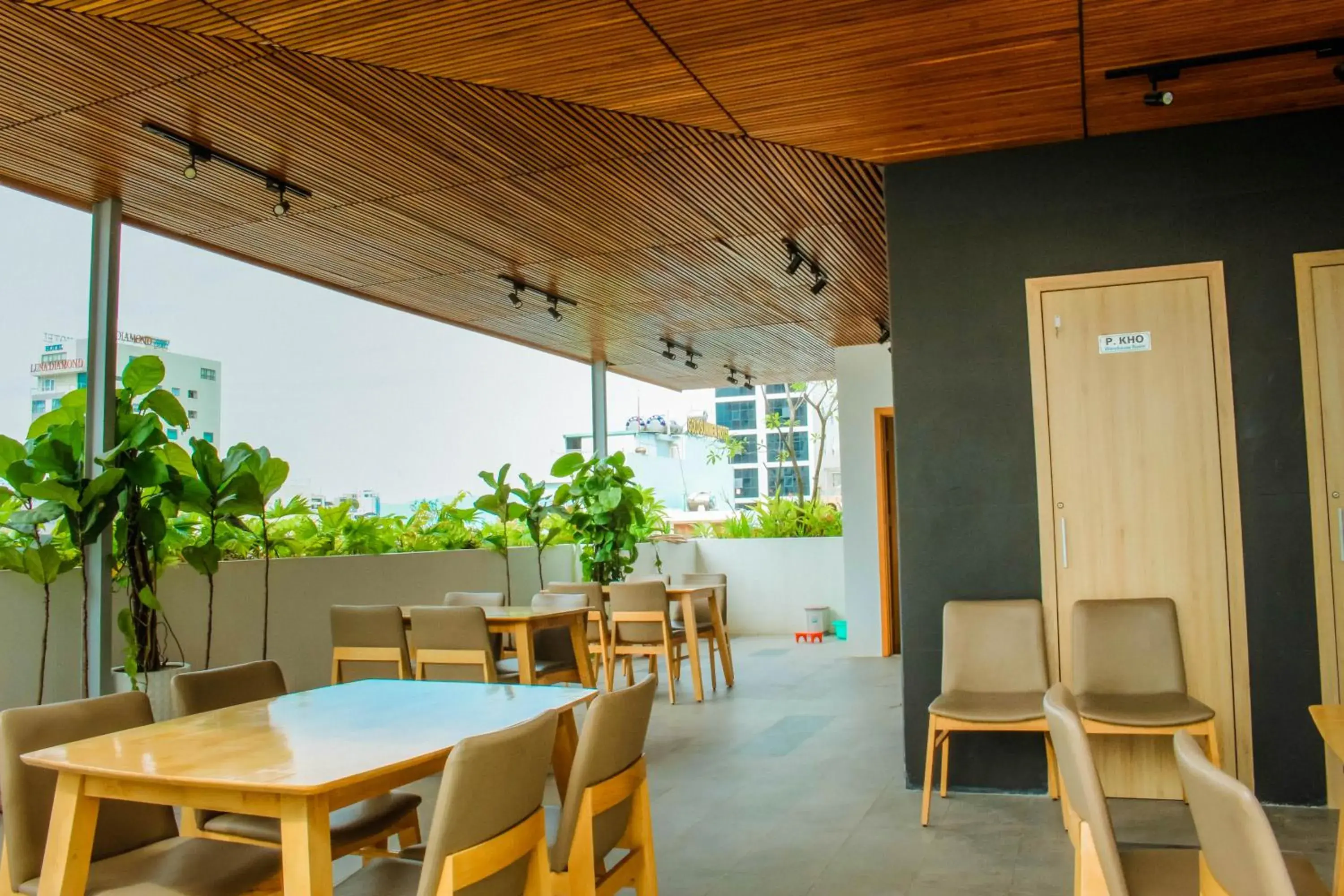 Restaurant/places to eat in Babylon Garden Da Nang Restaurant/places to eat in Babylon Garden Da Nang