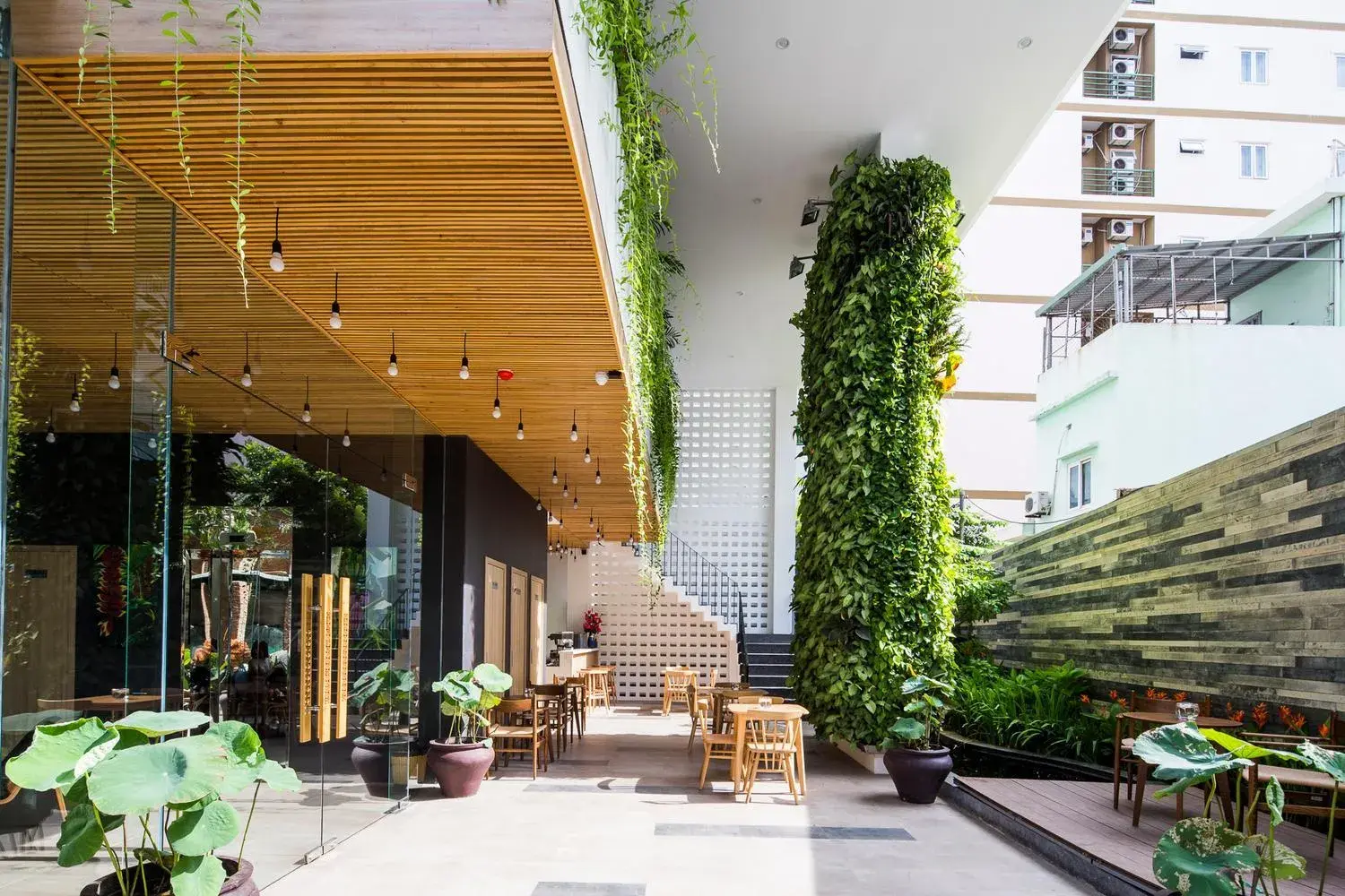 Lounge or bar in Babylon Garden Da Nang Lounge or bar in Babylon Garden Da Nang