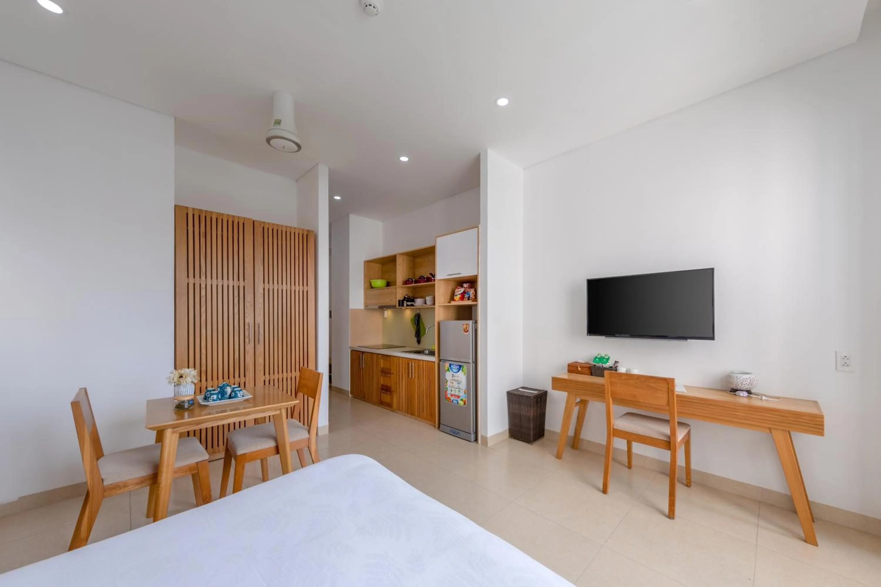 Living room, Bed in Babylon Garden Da Nang