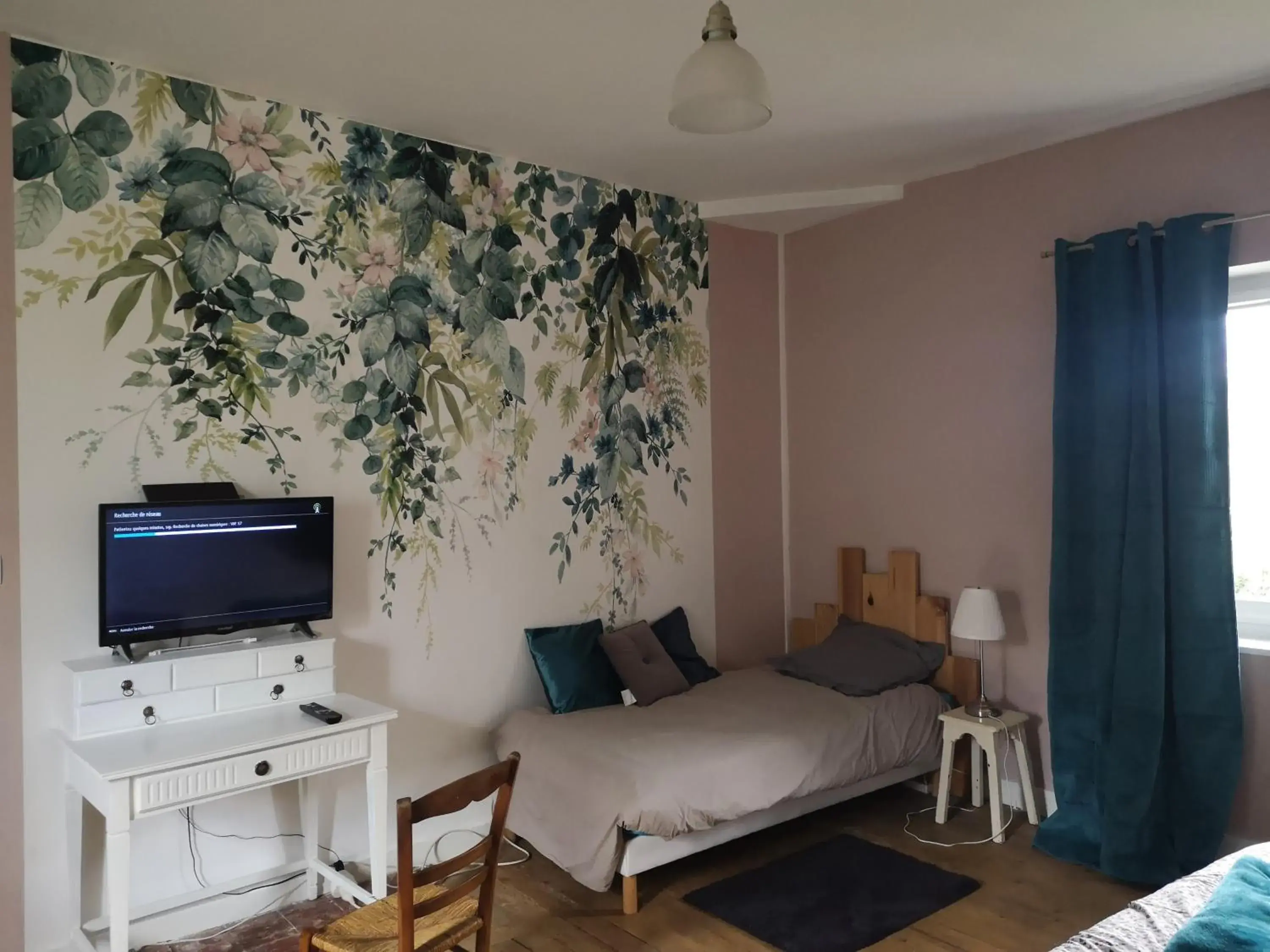 Double Room with Private Bathroom - single occupancy in Le petit plessis Double Room with Private Bathroom - single occupancy in Le petit plessis