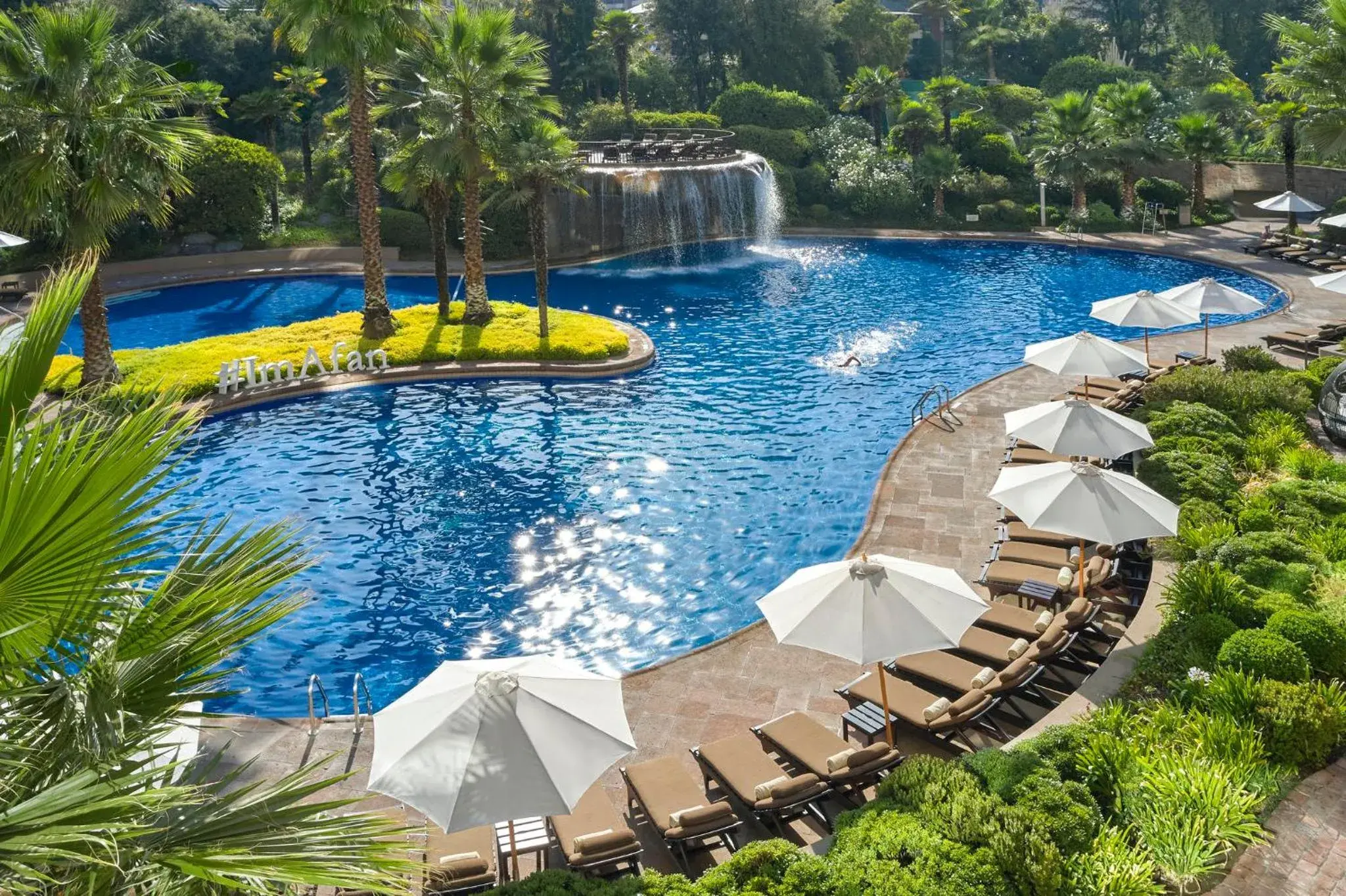 Swimming pool in Mandarin Oriental, Santiago Swimming pool in Mandarin Oriental, Santiago