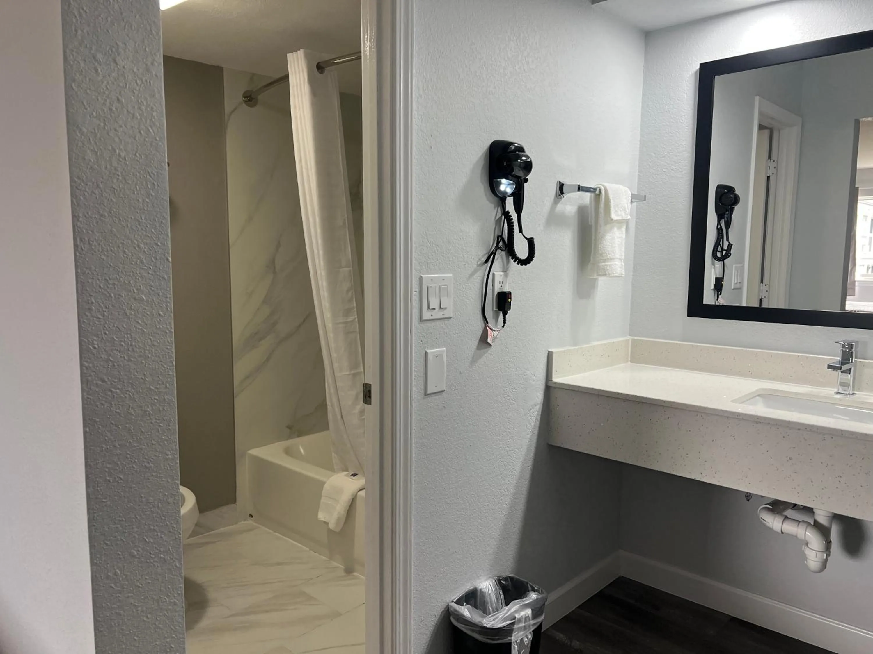 Bathroom in Studio 6 Tulsa OK Central