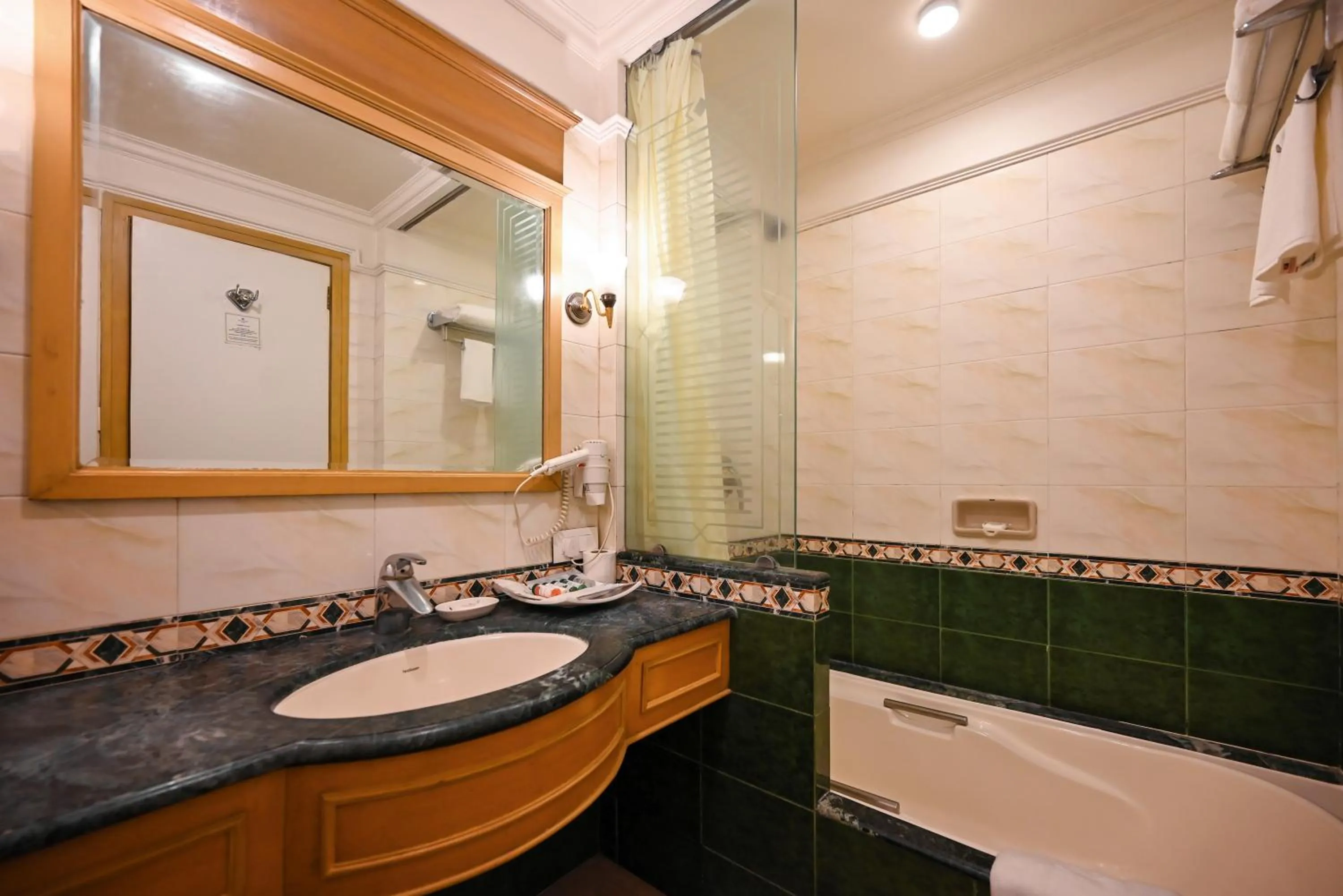 Bathroom in Fariyas Hotel Mumbai , Colaba