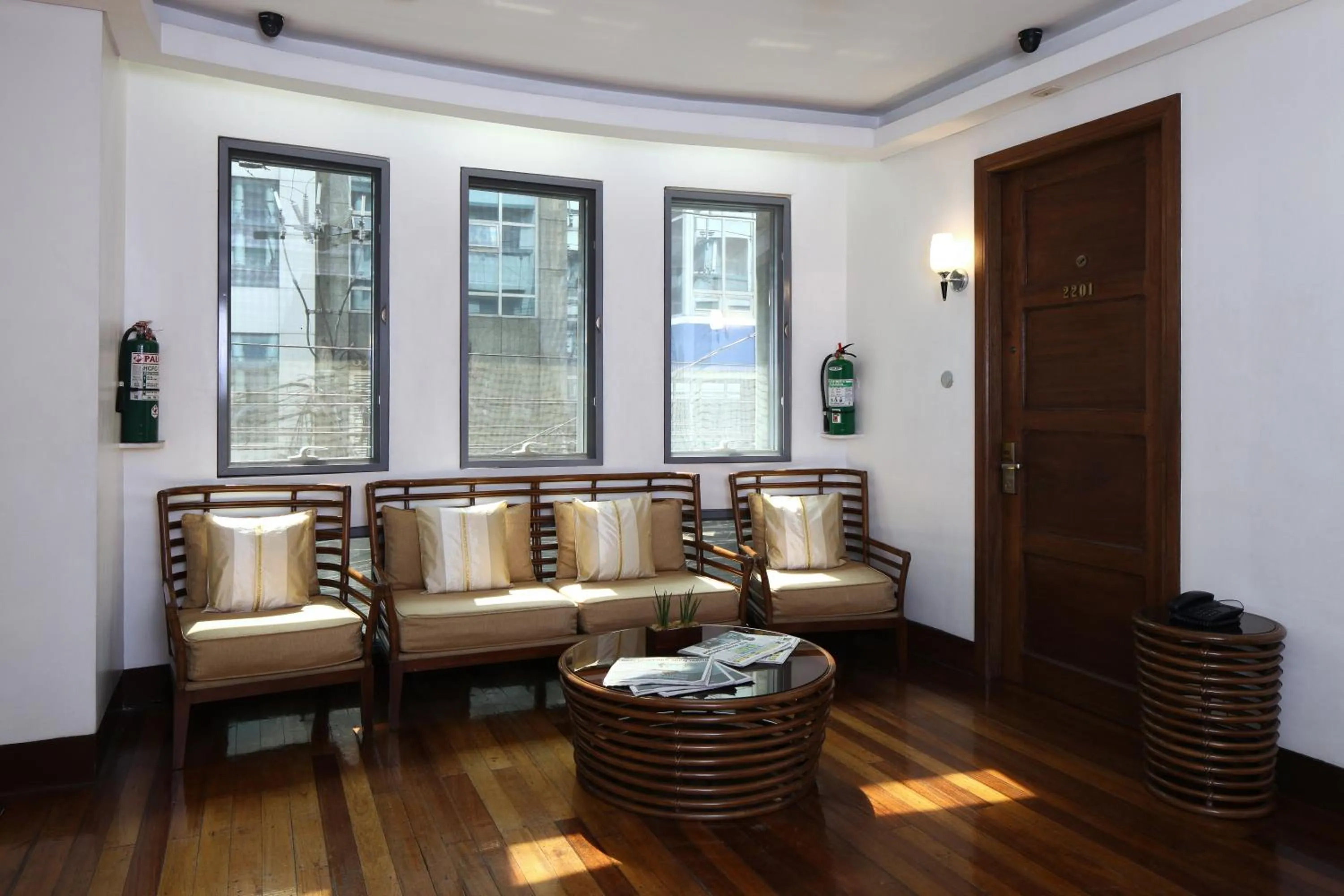 Area and facilities in Manila Lotus Hotel