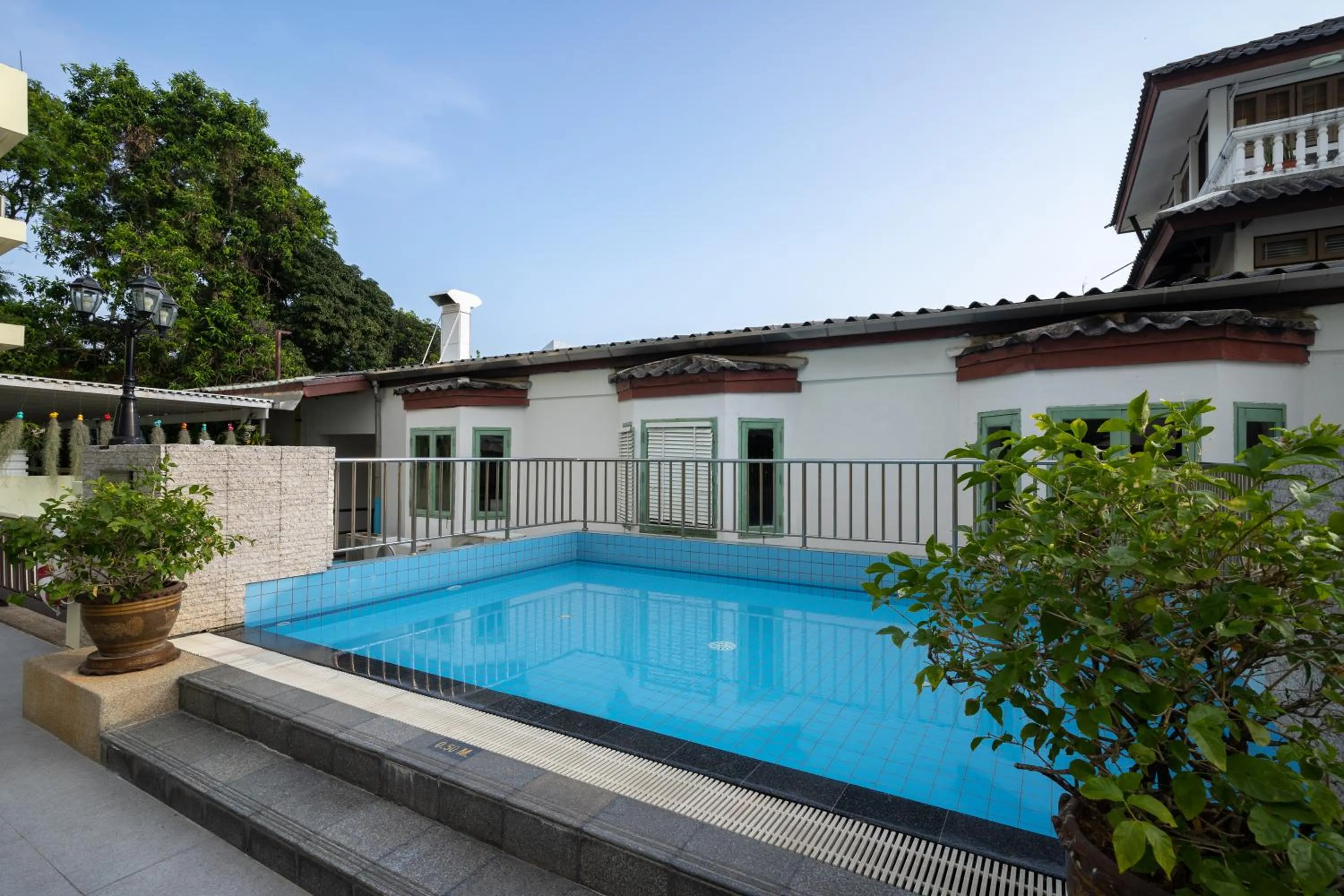 Swimming pool in Kantary Bay Hotel Phuket
