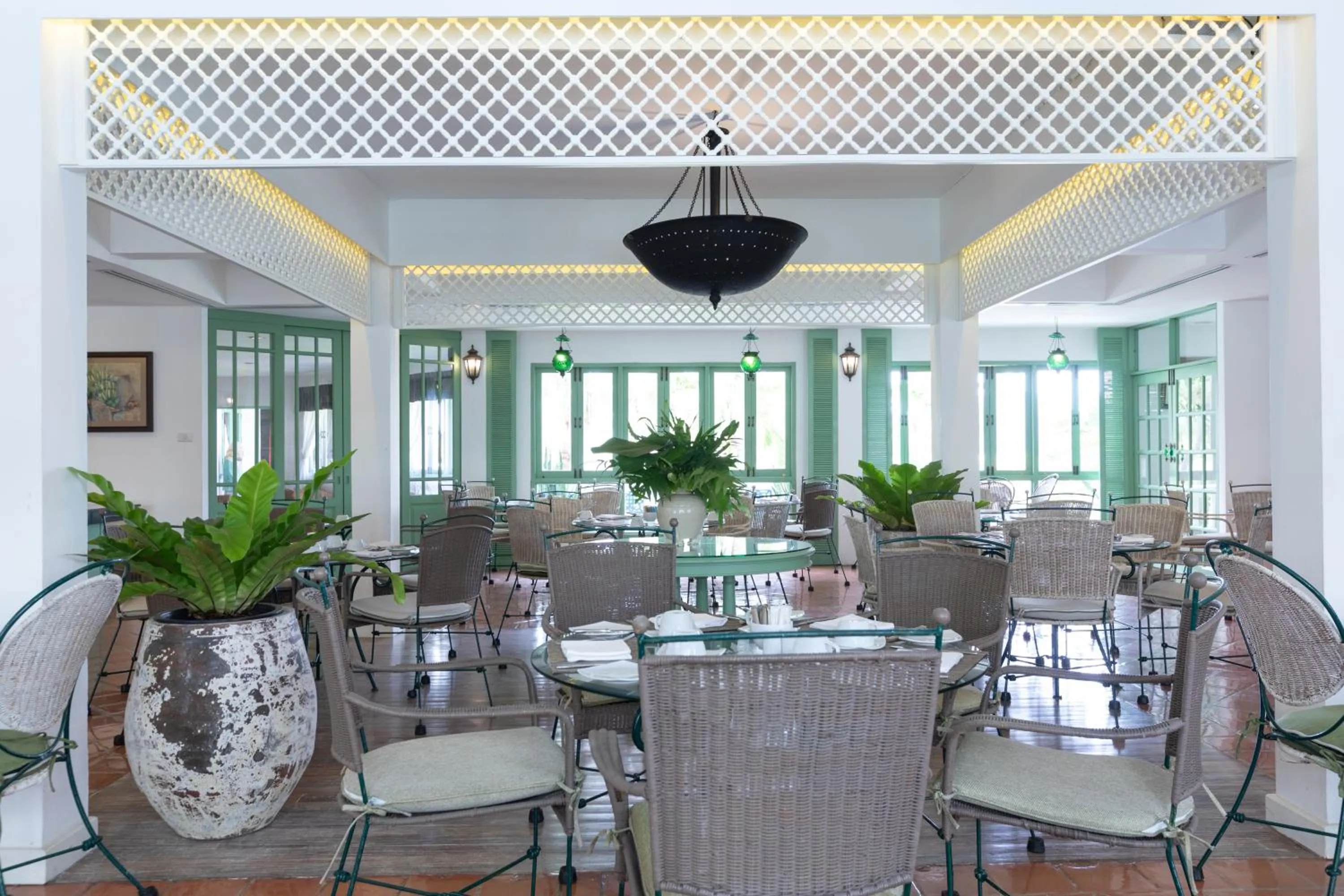 Restaurant/places to eat in Kantary Bay Hotel Phuket
