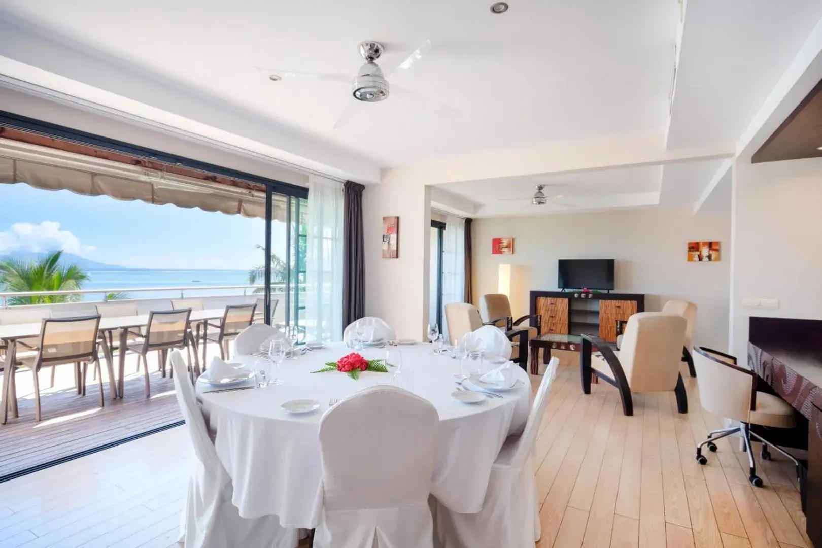 Ocean Apartment - 3 bedrooms in Te Moana Tahiti Resort Ocean Apartment - 3 bedrooms in Te Moana Tahiti Resort