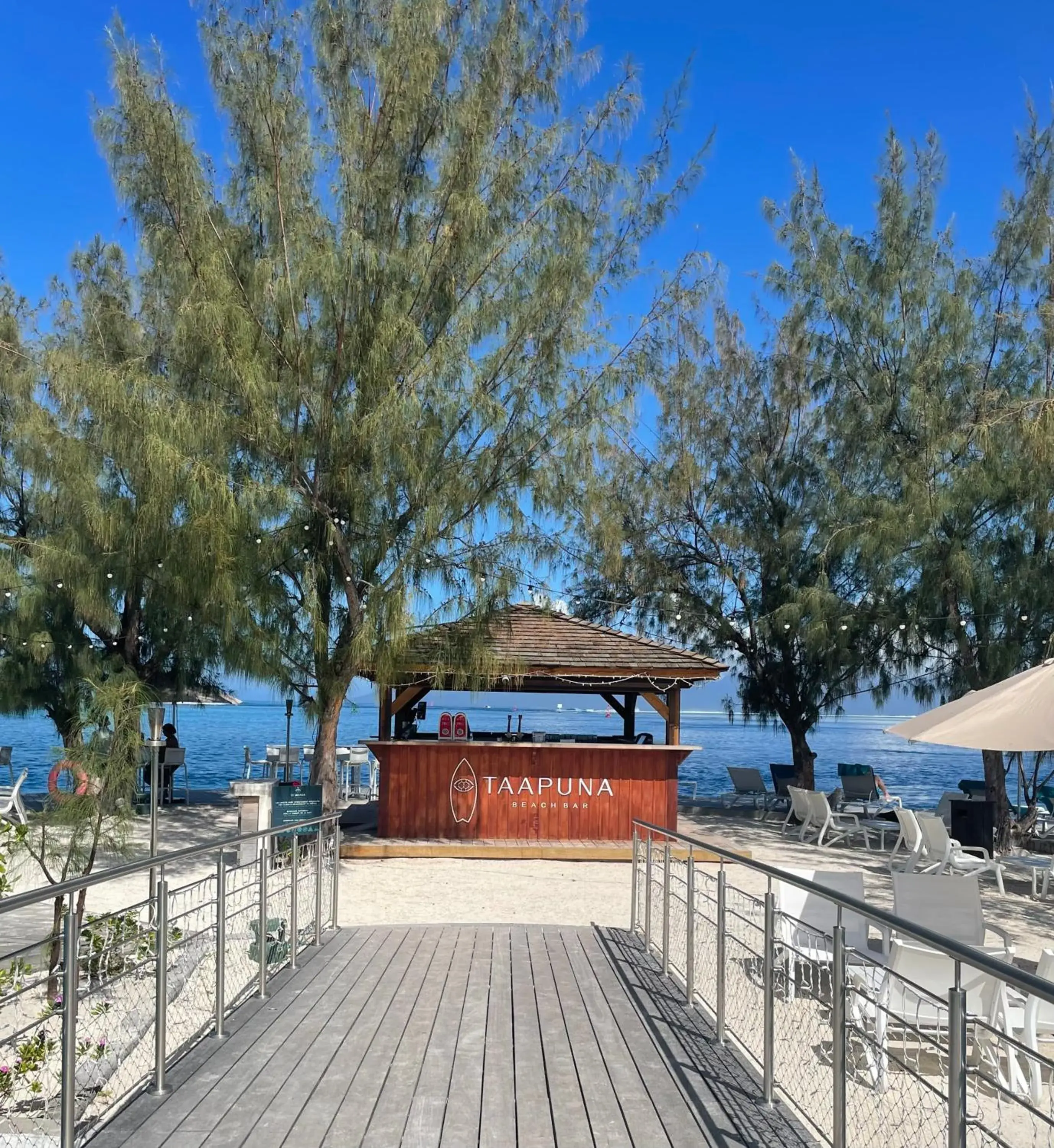 Lounge or bar in Te Moana Tahiti Resort Lounge or bar in Te Moana Tahiti Resort