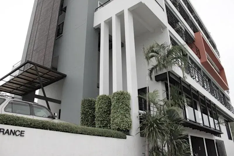Facade/entrance, Property Building in Manita Boutique Hotel