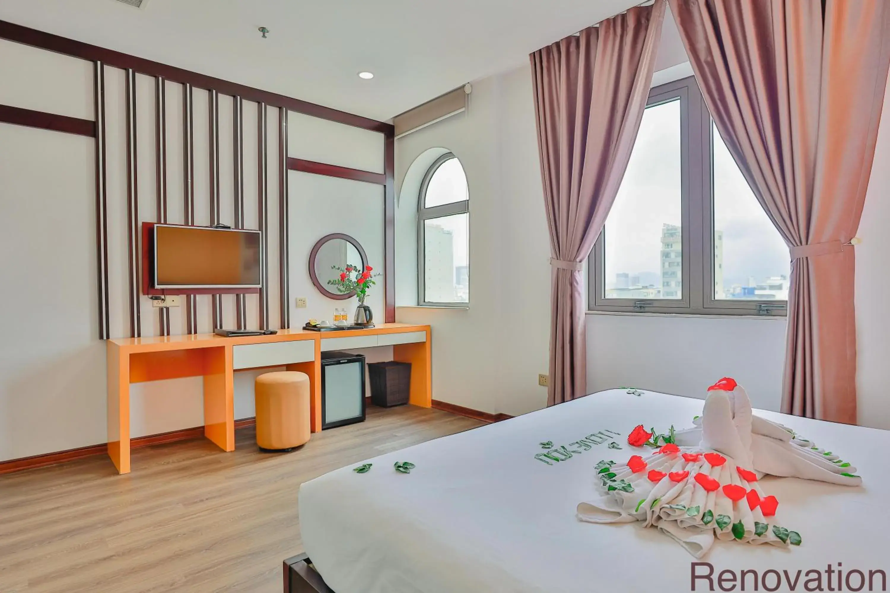 Suite with City View in Dylan Hotel Danang Suite with City View in Dylan Hotel Danang