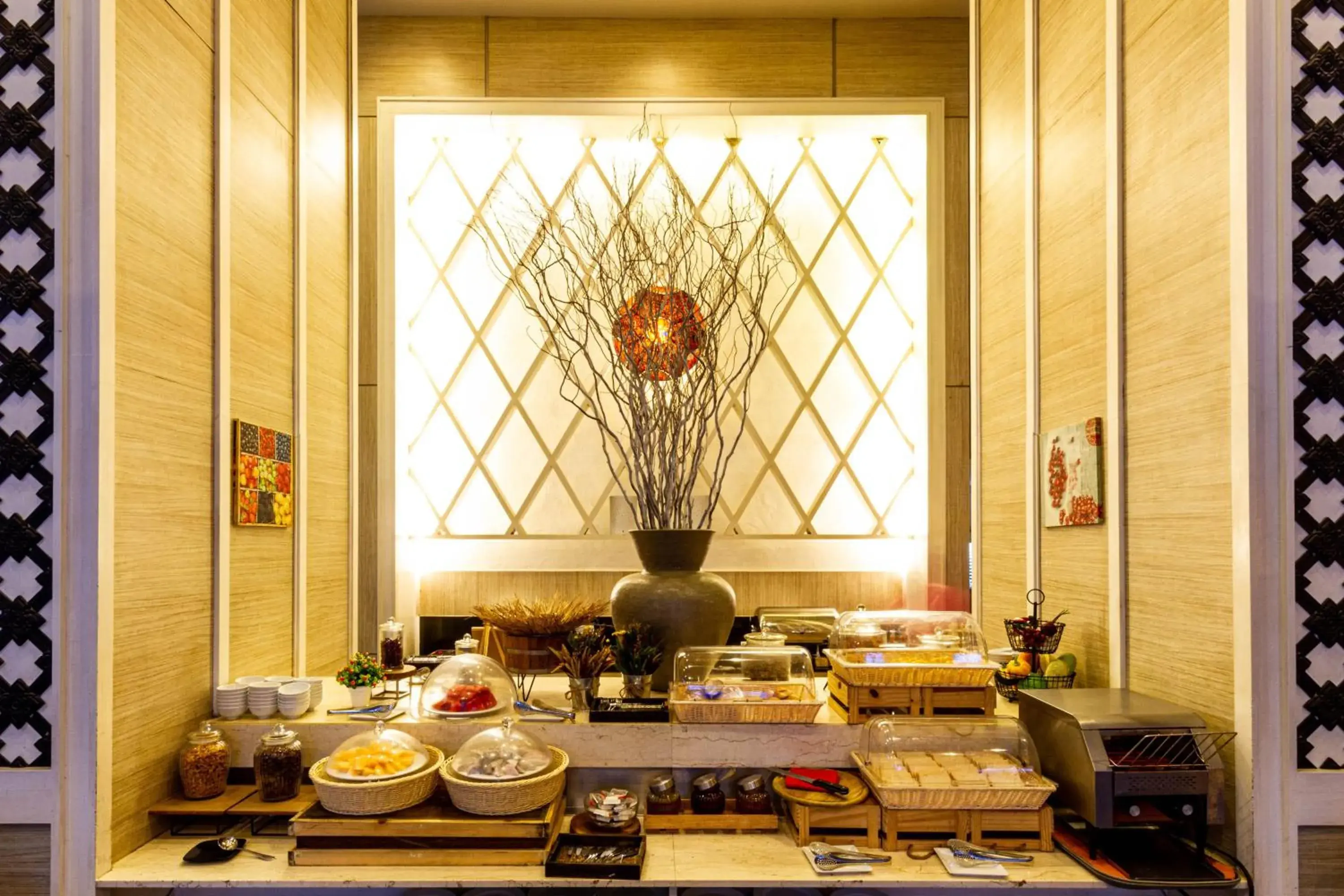 Restaurant/places to eat in FuramaXclusive Sandara Hua Hin at Cha-am Beach Restaurant/places to eat in FuramaXclusive Sandara Hua Hin at Cha-am Beach