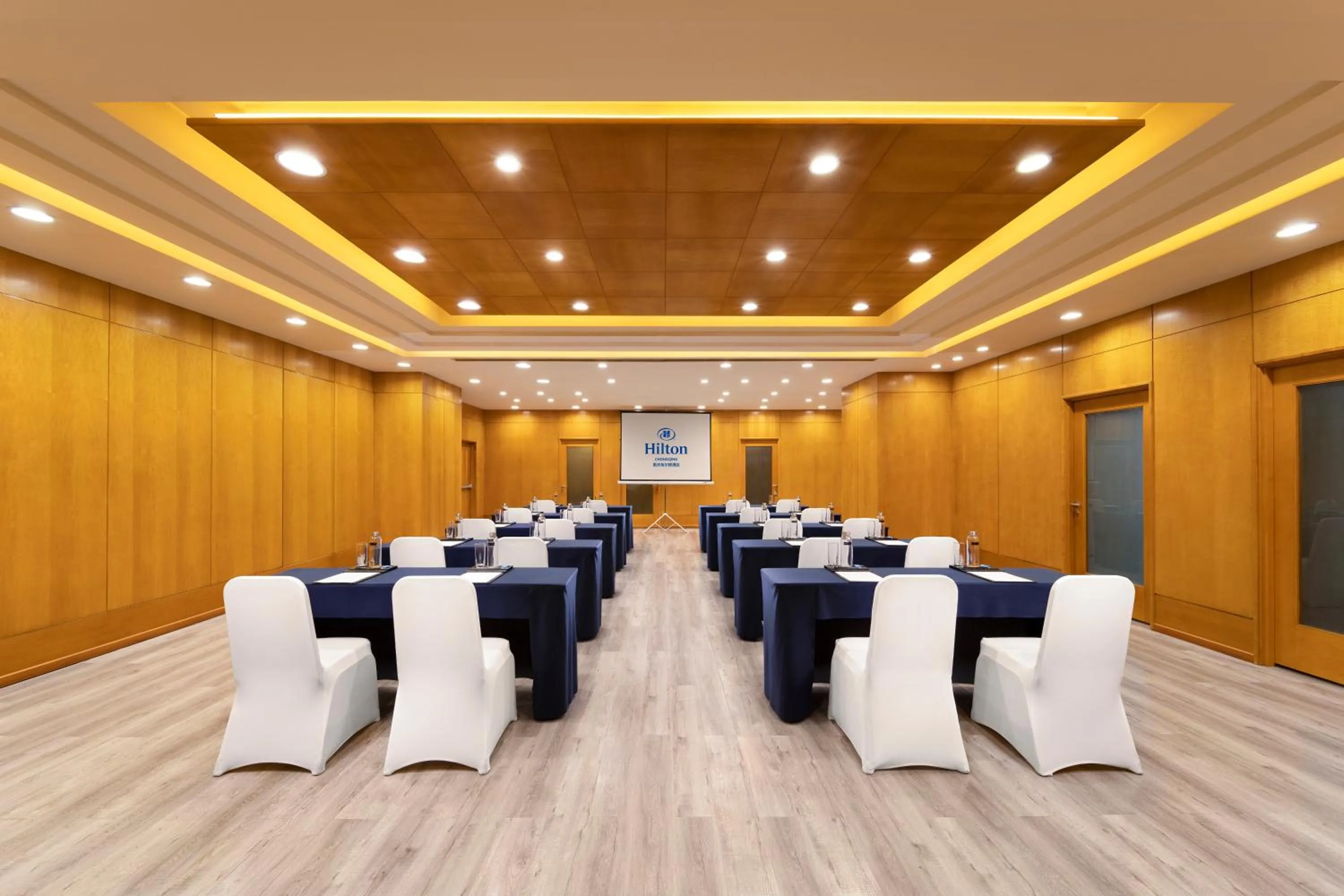 Meeting/conference room in Hilton Chongqing
