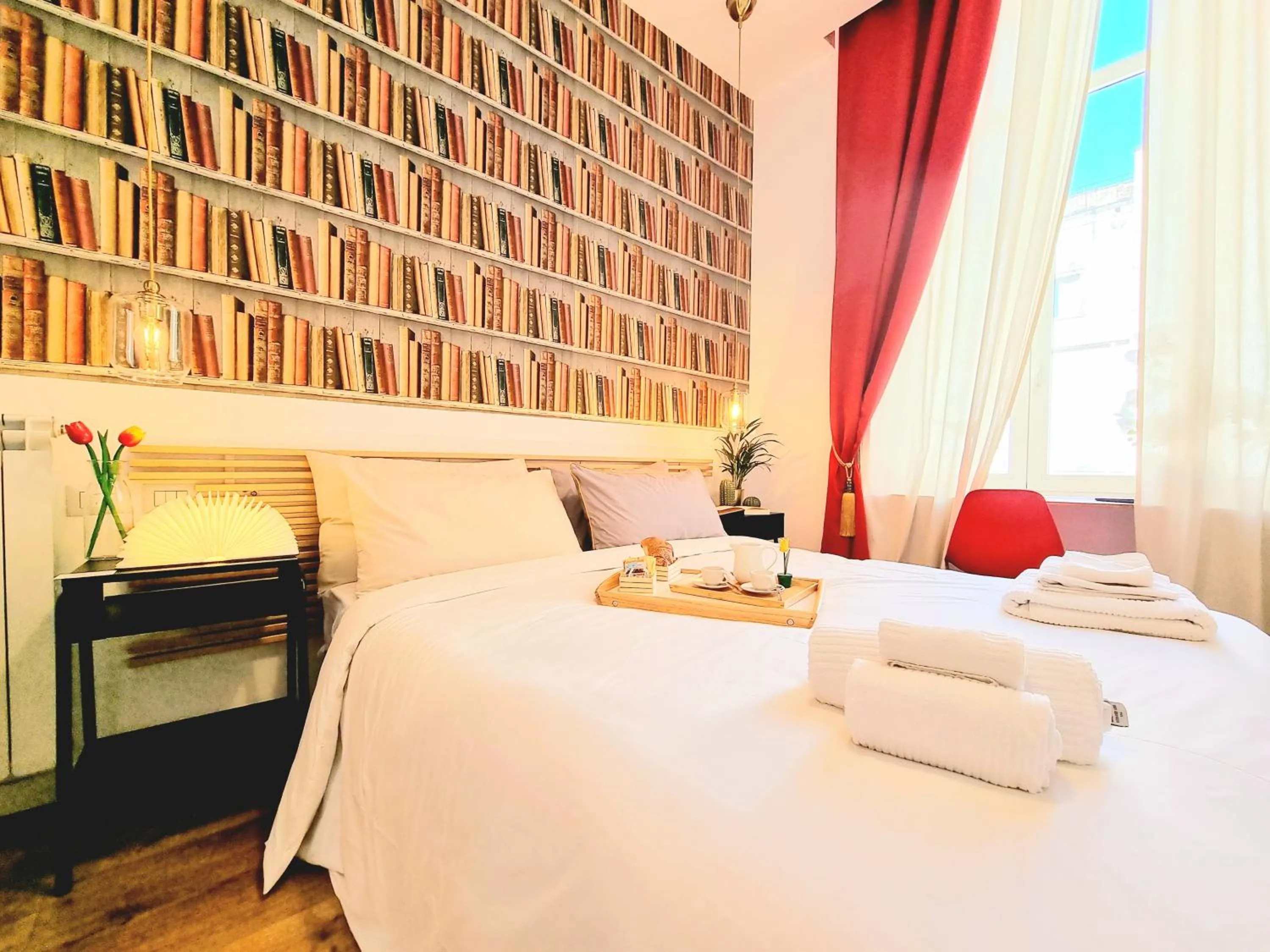 Photo of the whole room, Bed in Daily Napoli - Lungomare