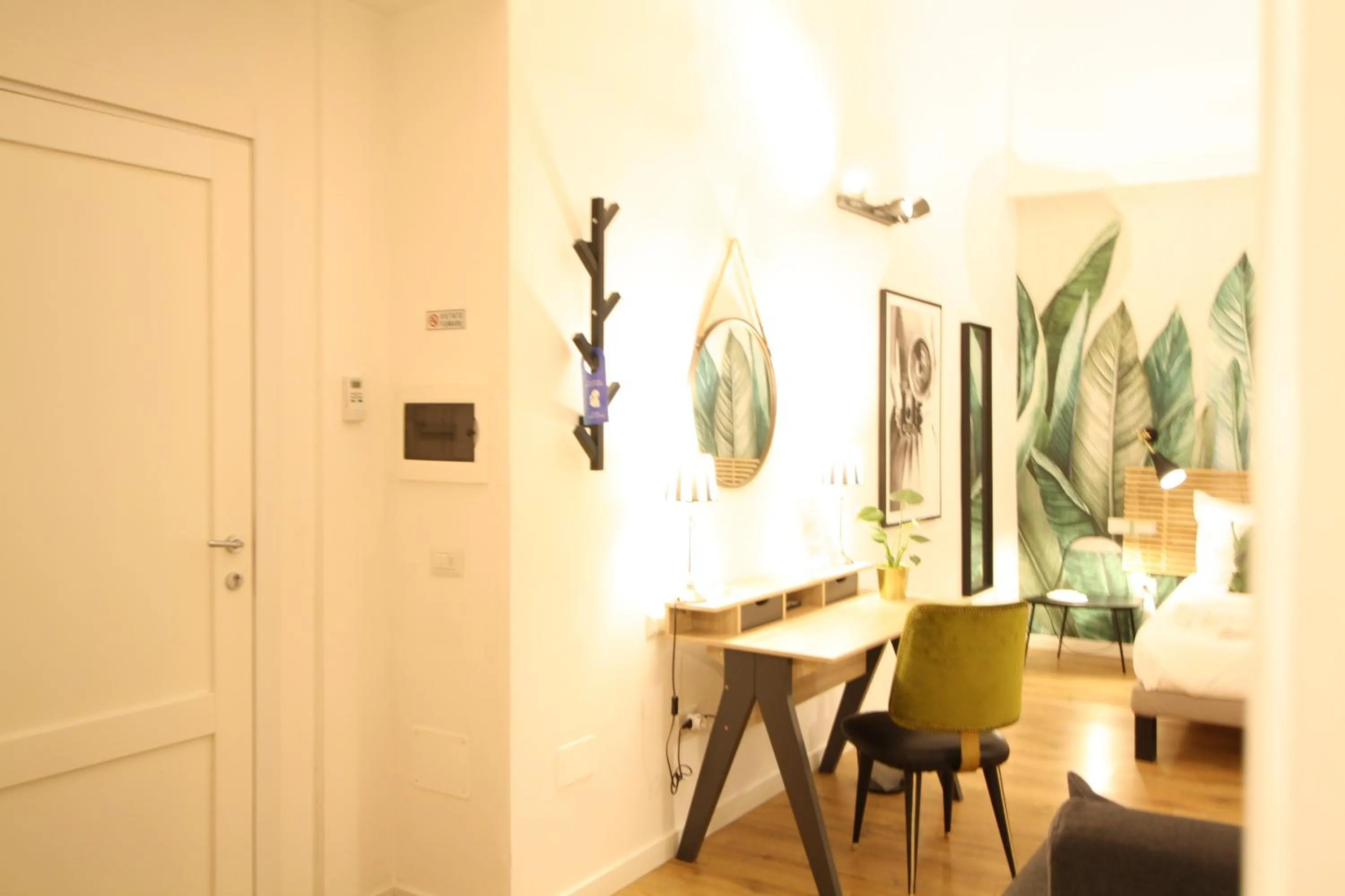 Decorative detail in Daily Napoli - Lungomare