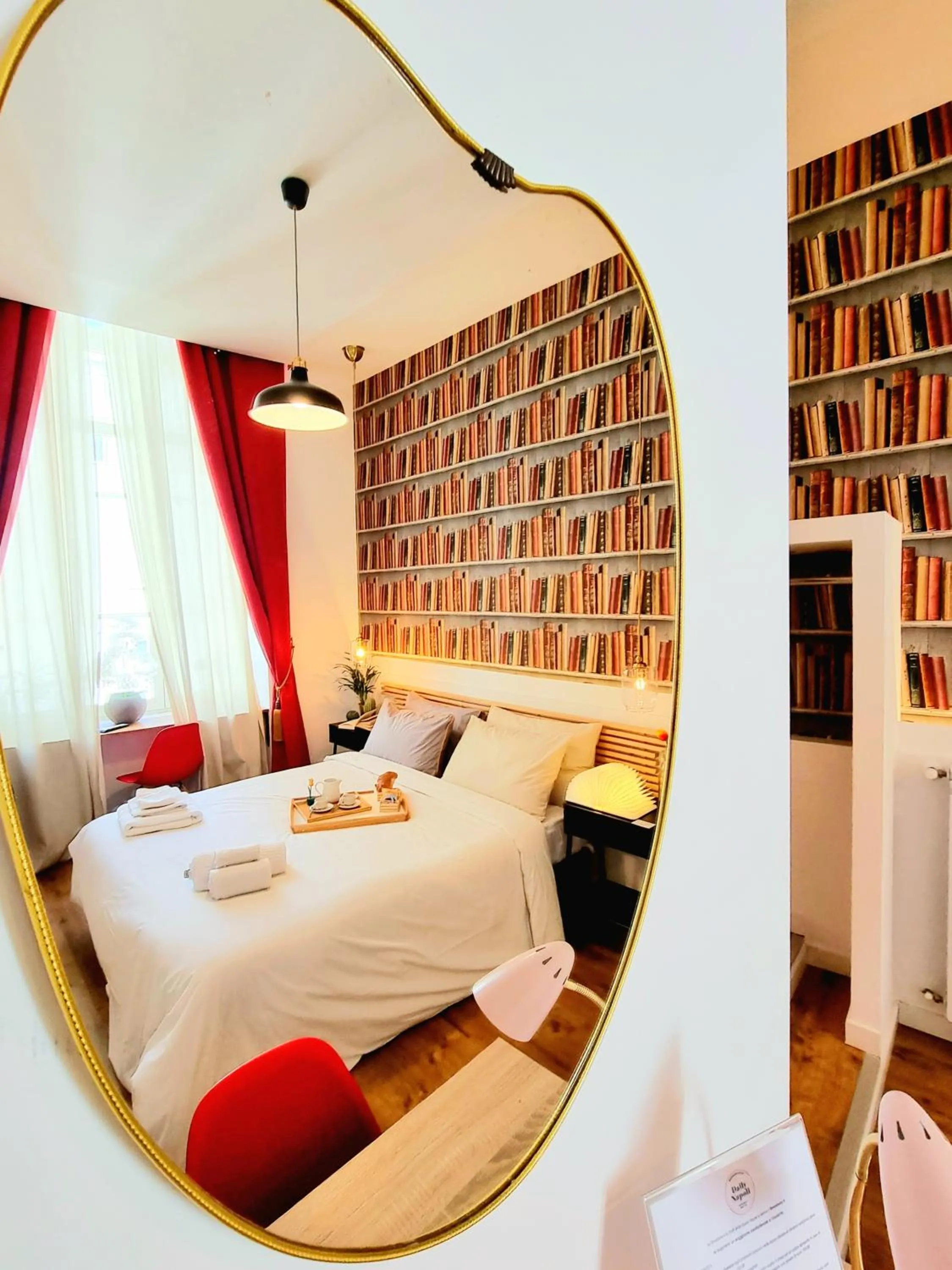 Bedroom, Bed in Daily Napoli - Lungomare