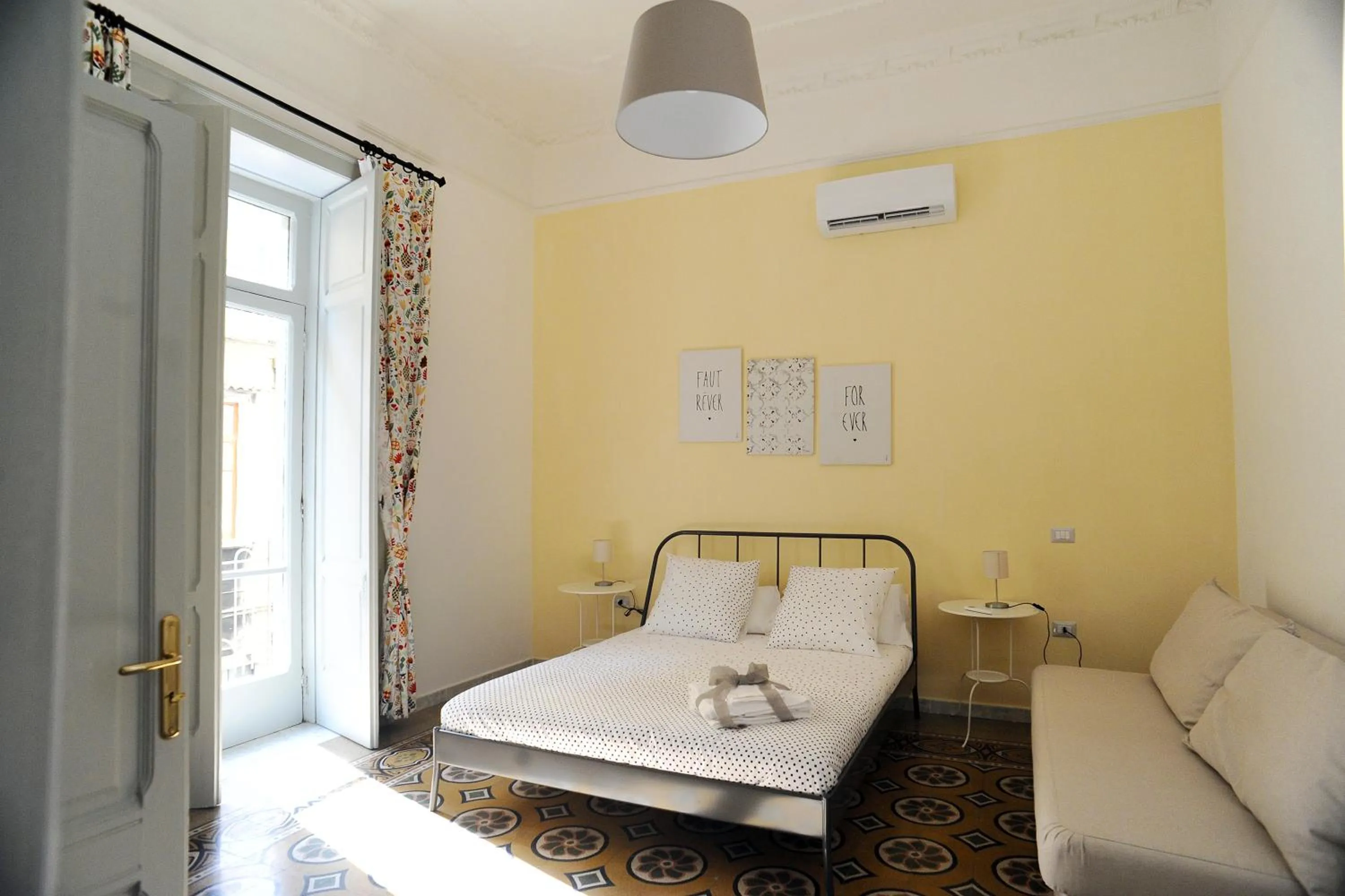 Bed in Maison Salerno