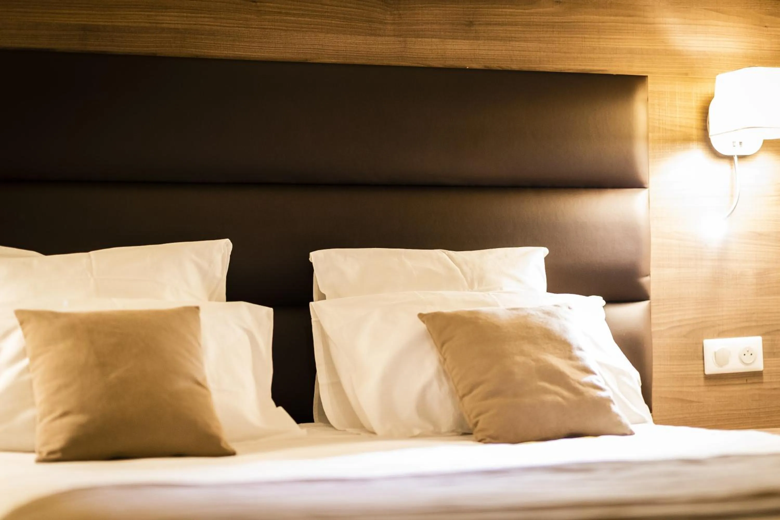 Bedroom, Bed in Hôtel Bastide
