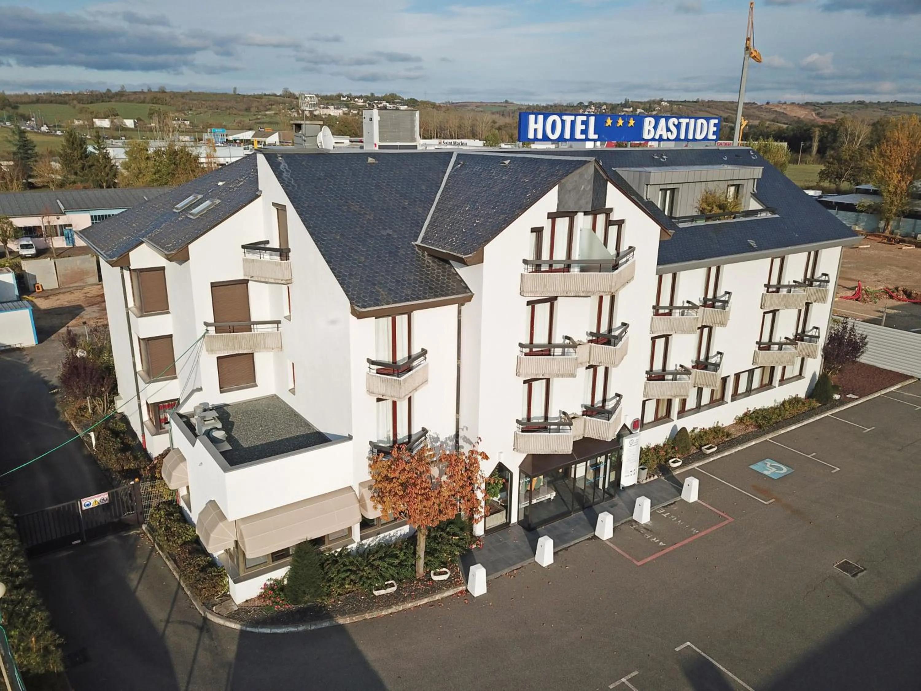 Facade/entrance in Hôtel Bastide