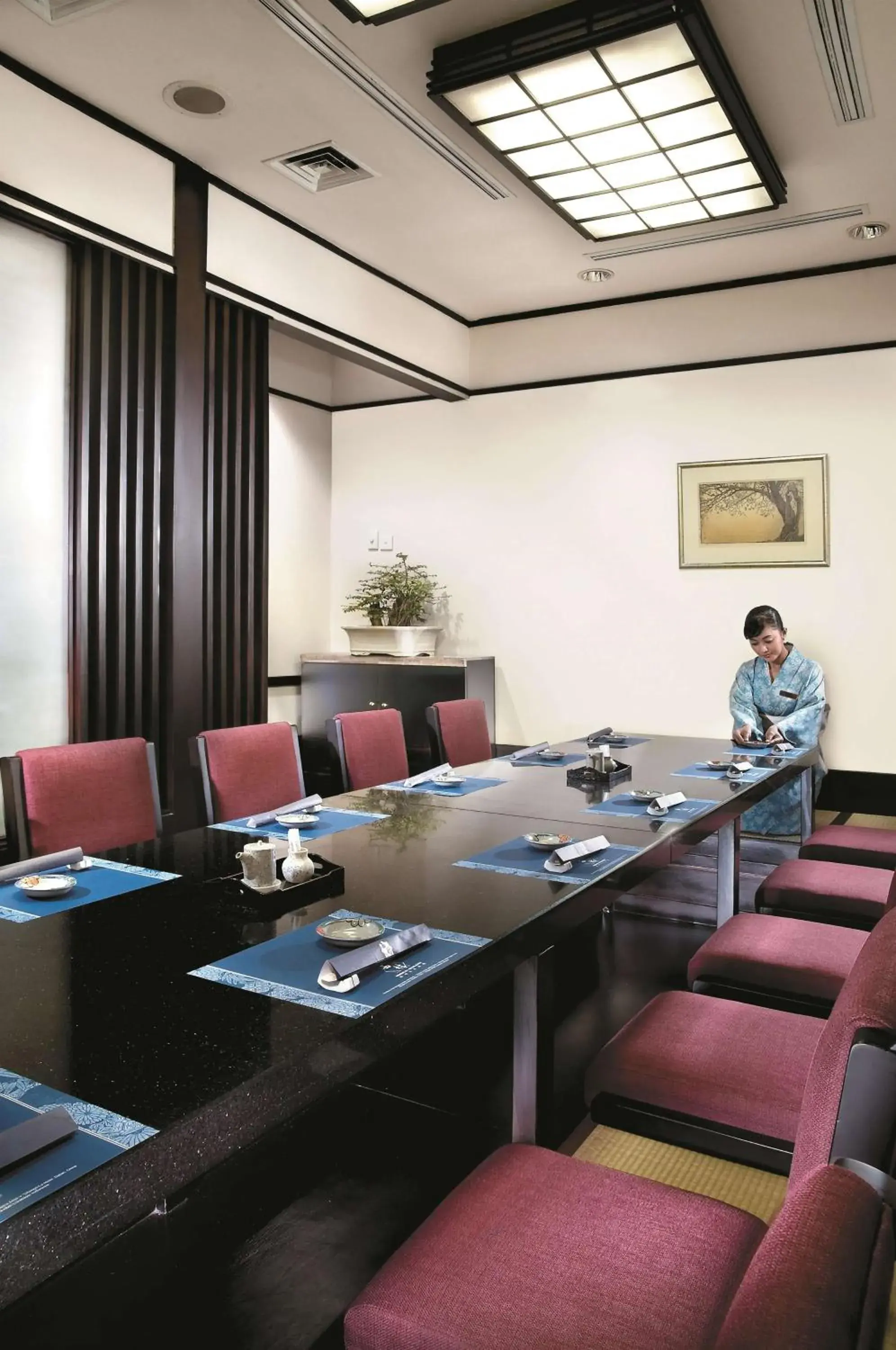 Restaurant/places to eat in Shangri-la Surabaya Restaurant/places to eat in Shangri-la Surabaya