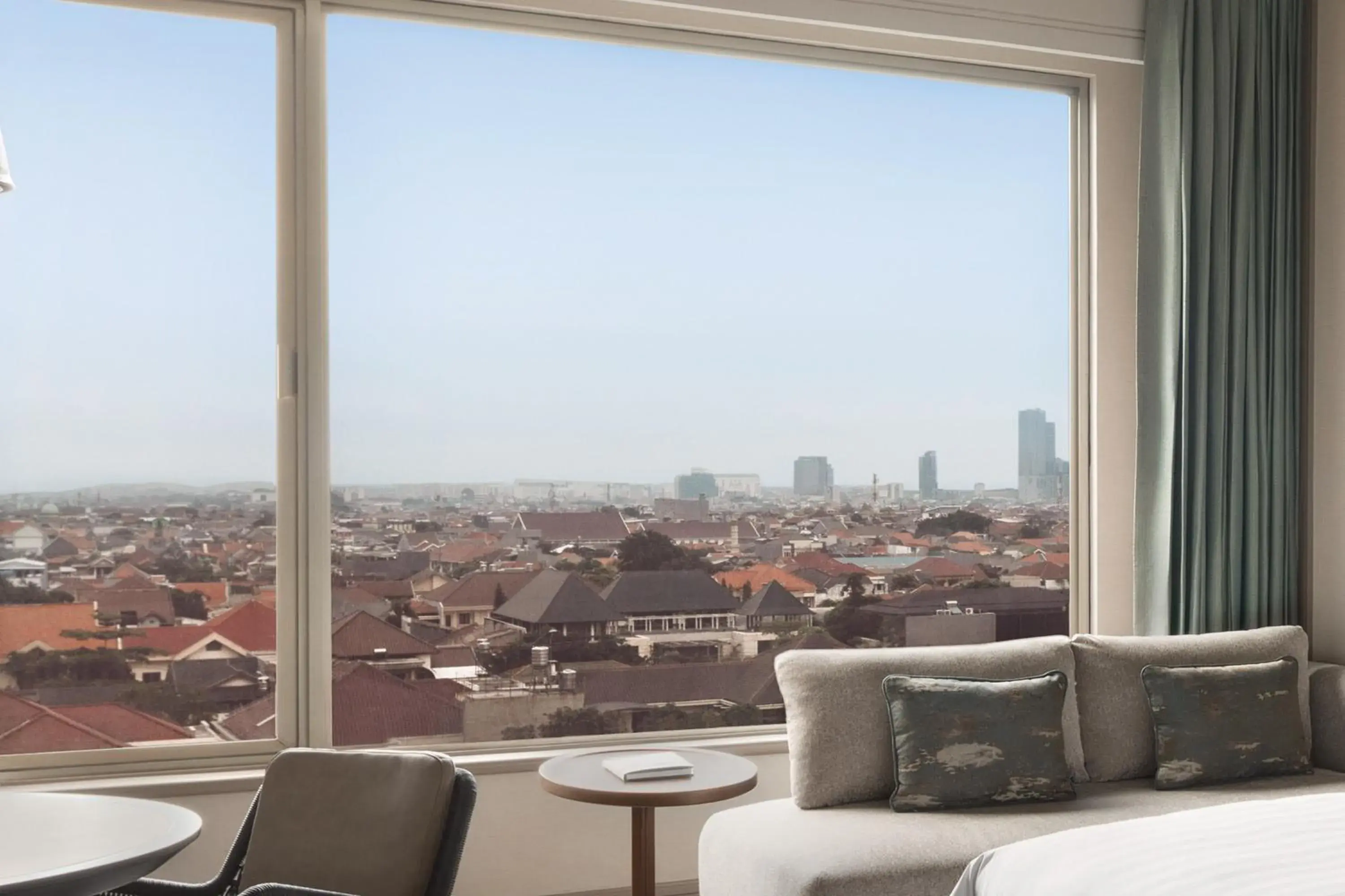 Shangri-la Surabaya Shangri-la Surabaya