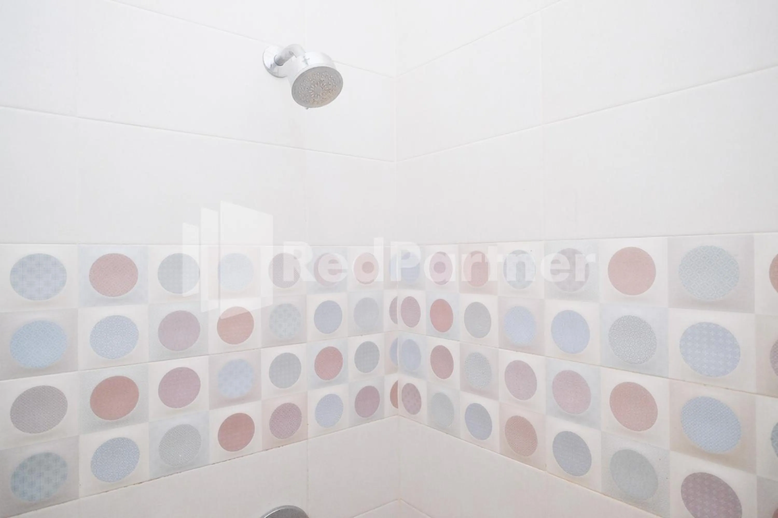 Bathroom in Tatti Inn Syariah Seturan RedPartner