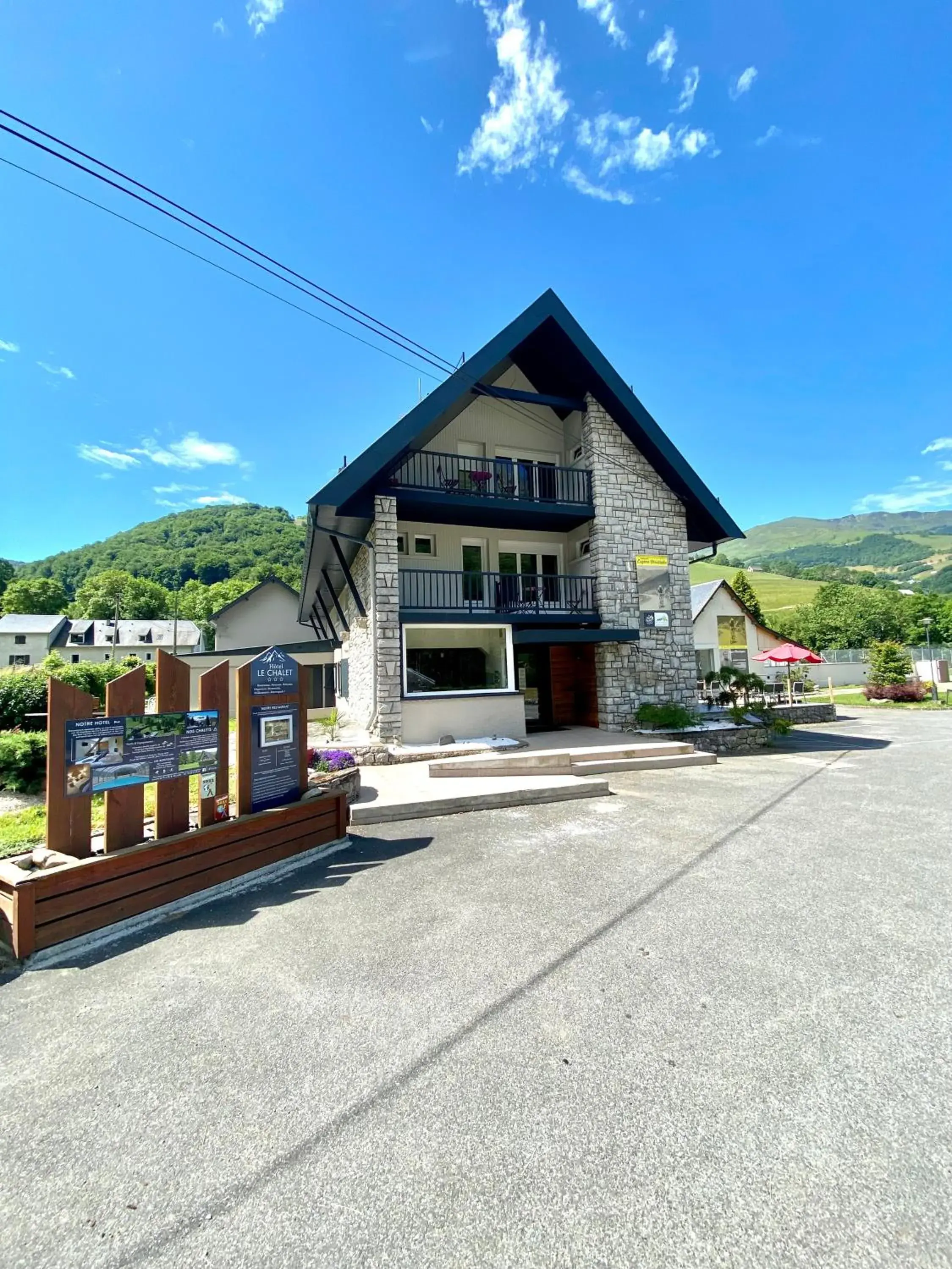 Hotel Le Chalet Hotel Le Chalet