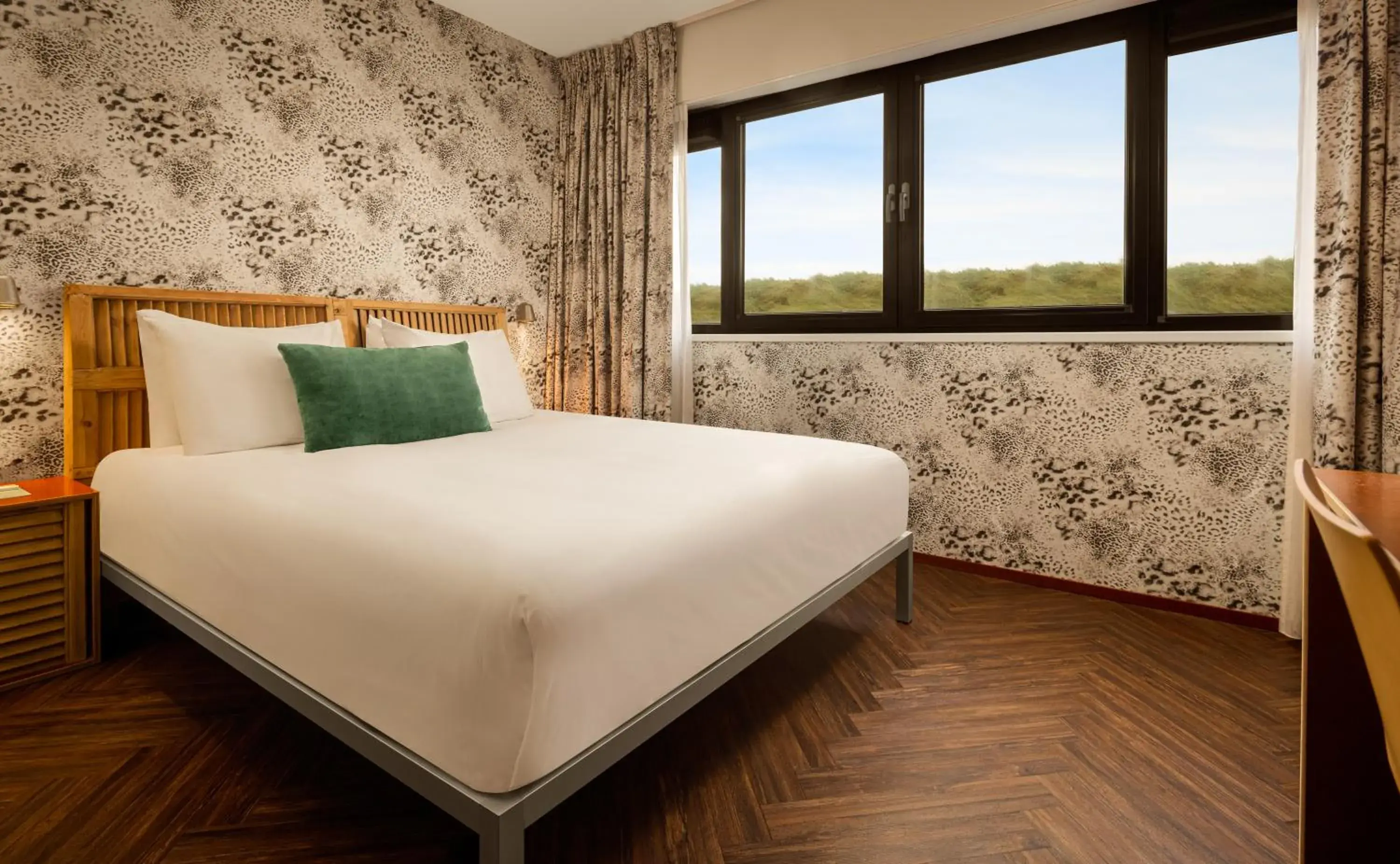 Comfort Room Landside in Beachhouse Hotel Comfort Room Landside in Beachhouse Hotel