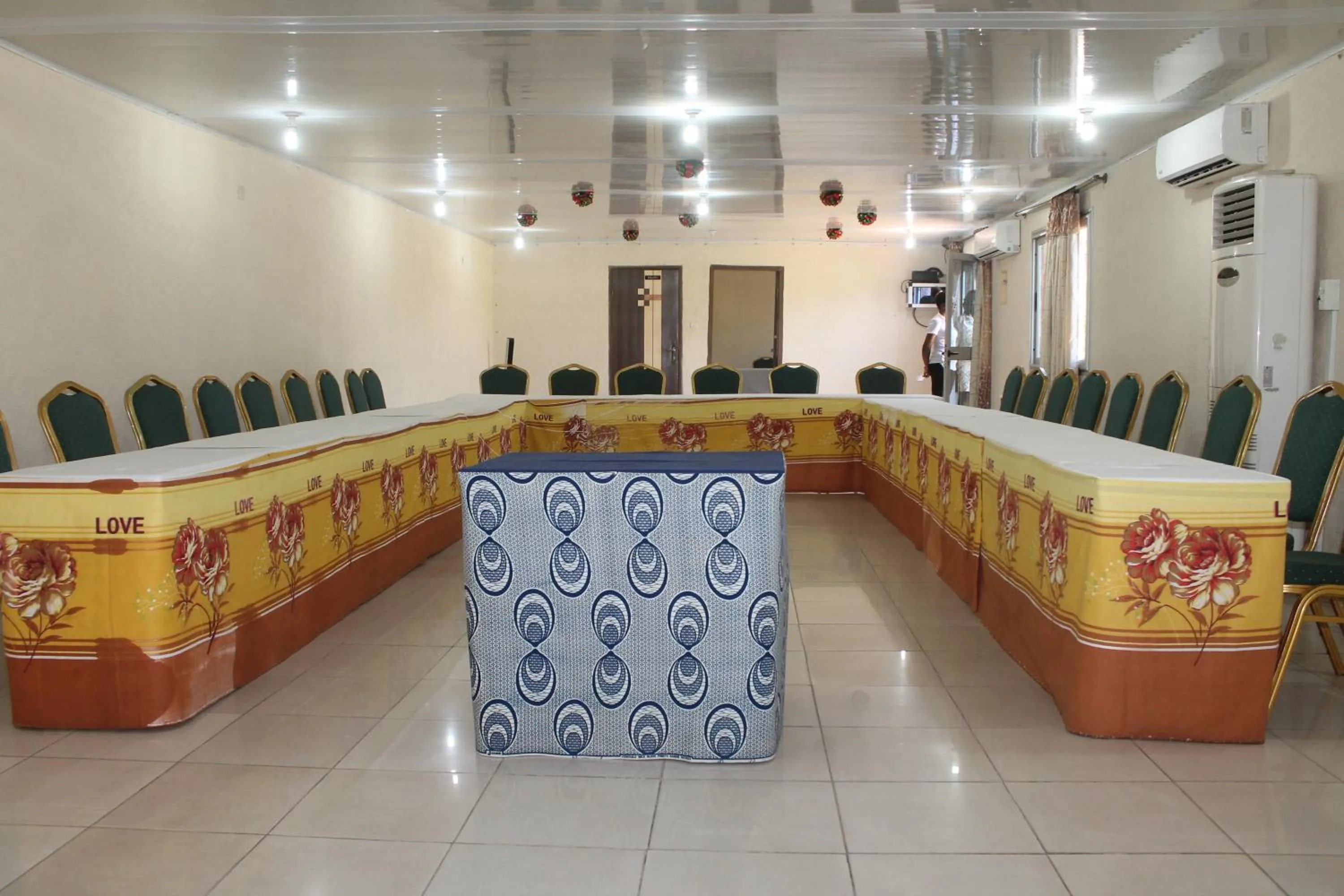 Meeting/conference room in Hotel Novela Star